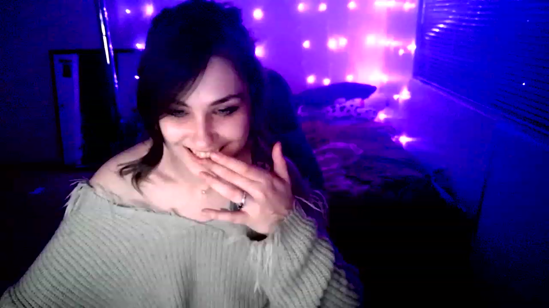 Gallery image thumbnail from MissDaliah's myfreecams stream on, 02/01/2023, 10:41 image 20 of 20