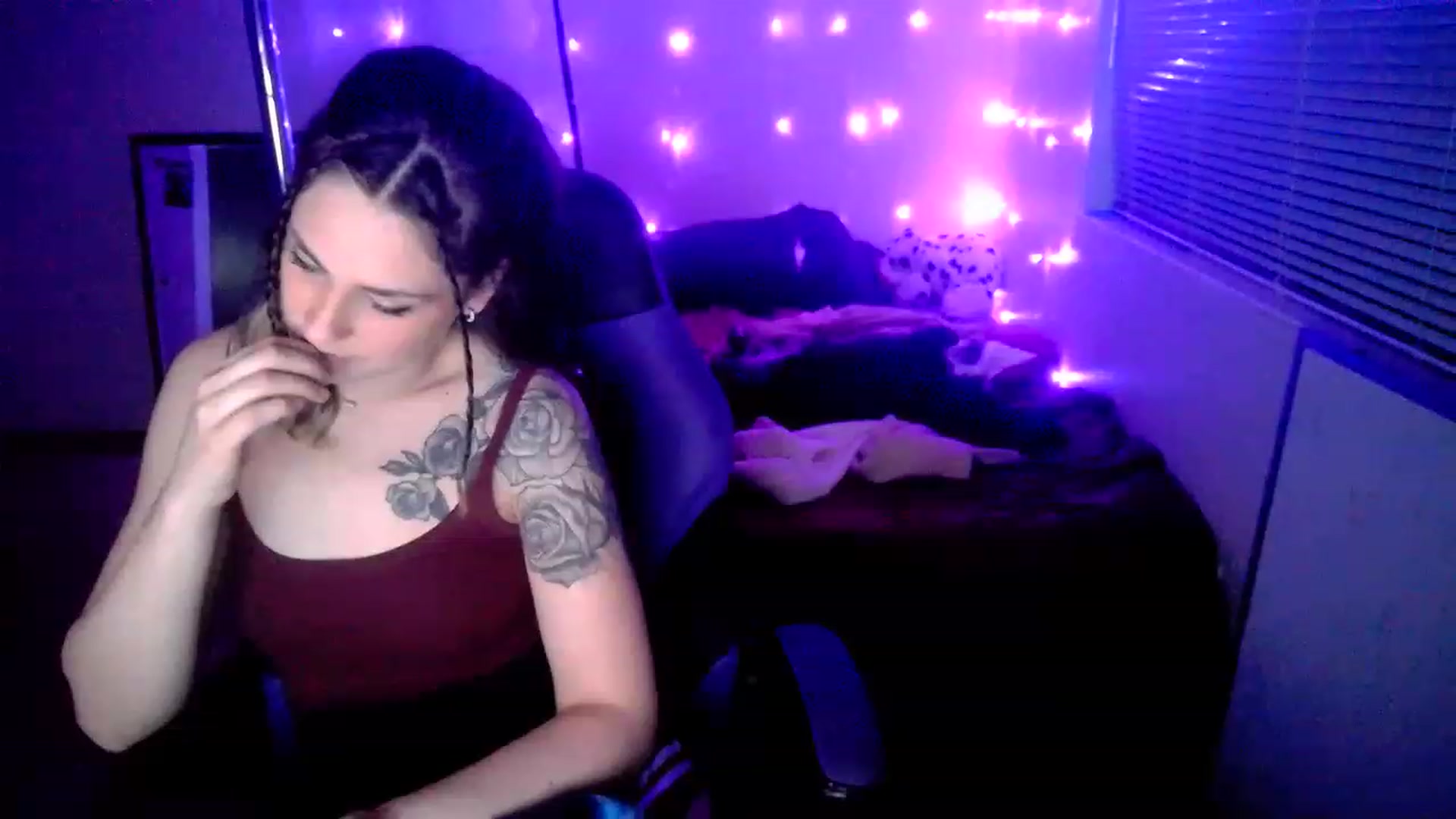 Gallery image thumbnail from MissDaliah's myfreecams stream on, 02/05/2023, 10:06 image 5 of 20