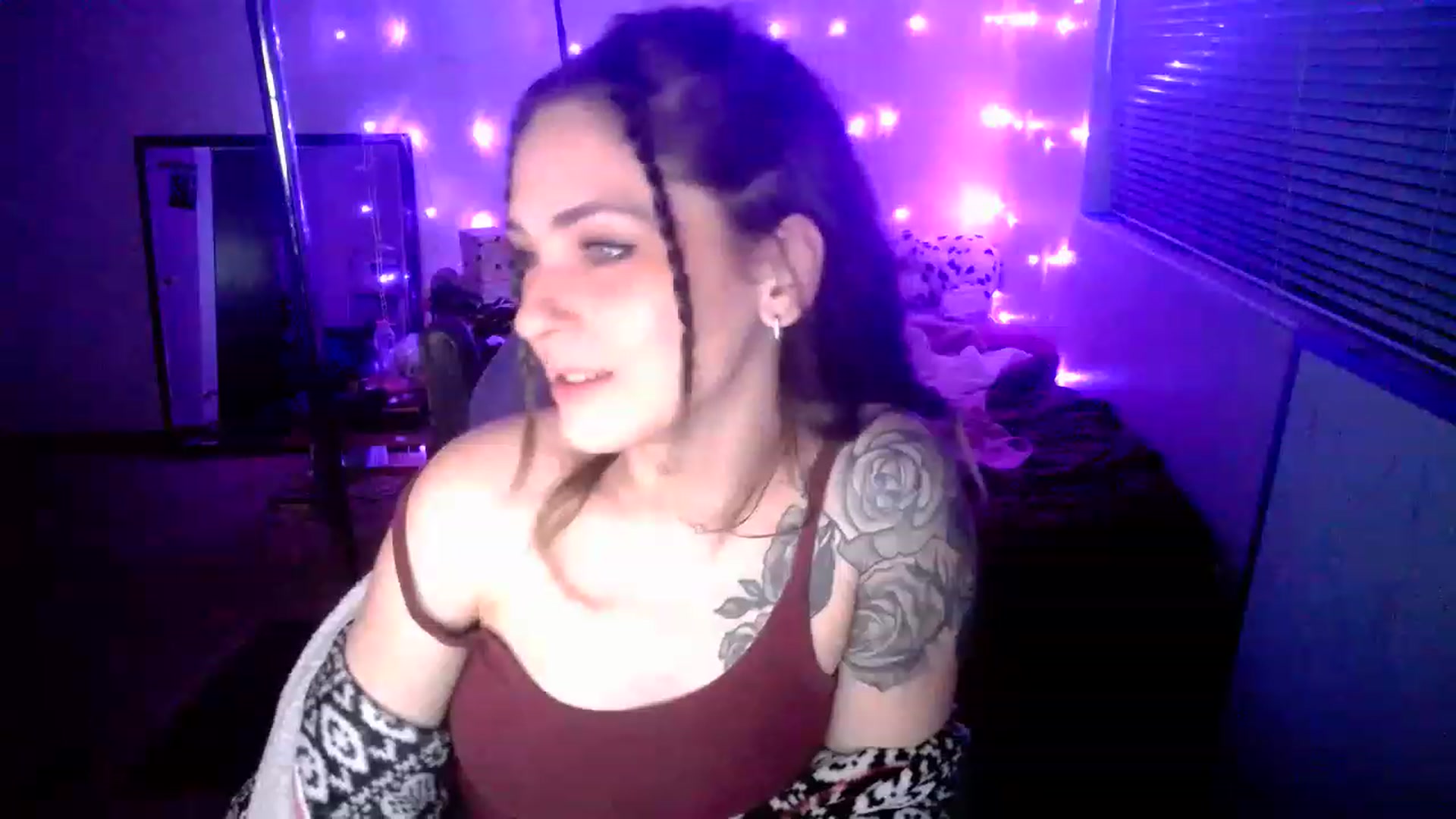 Gallery image thumbnail from MissDaliah's myfreecams stream on, 02/05/2023, 10:06 image 17 of 20