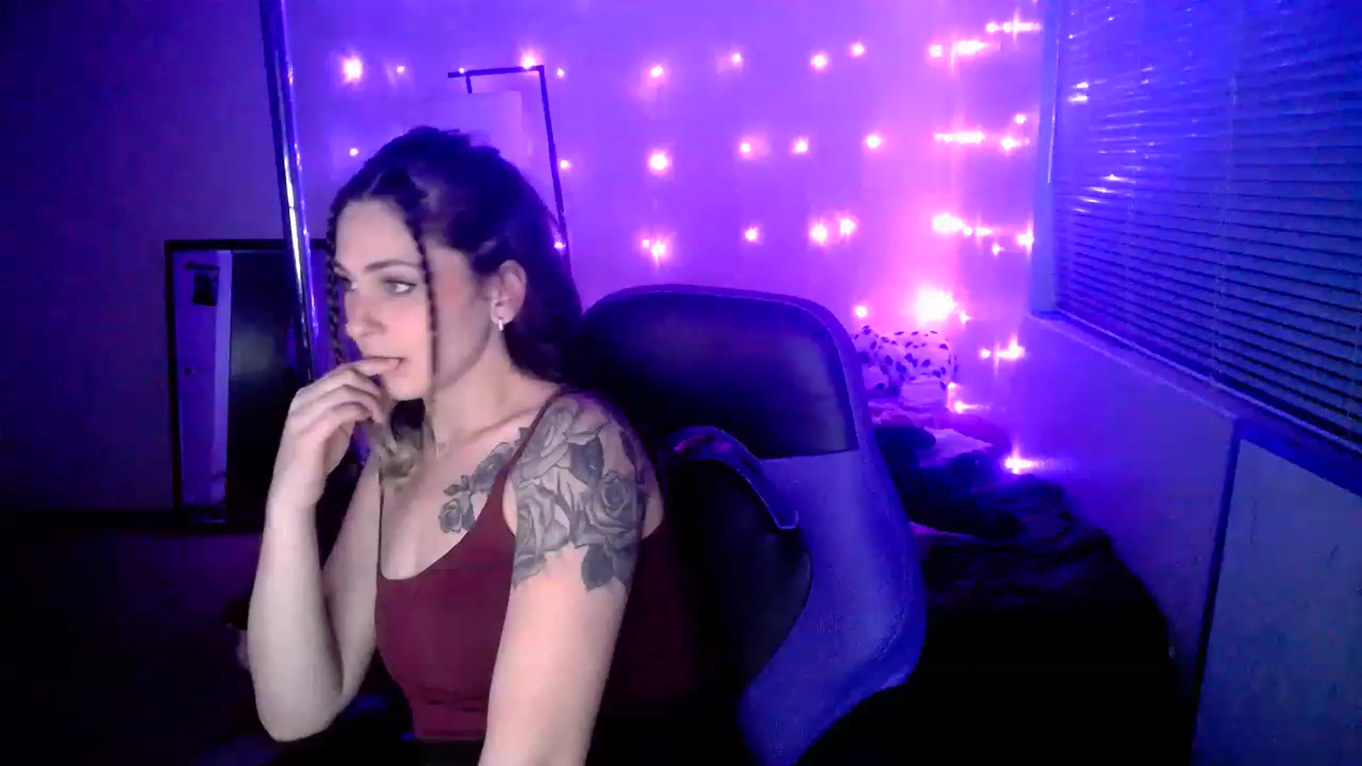 Gallery image thumbnail from MissDaliah's myfreecams stream on, 02/05/2023, 10:06 image 4 of 20