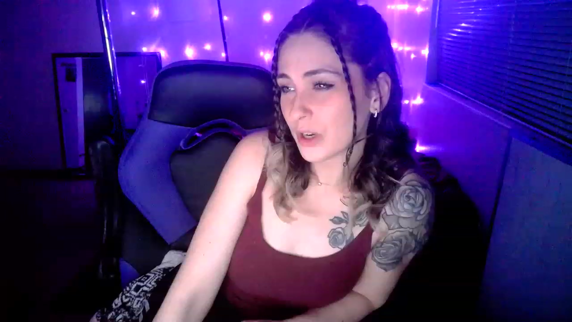 Gallery image thumbnail from MissDaliah's myfreecams stream on, 02/05/2023, 10:06 image 12 of 20