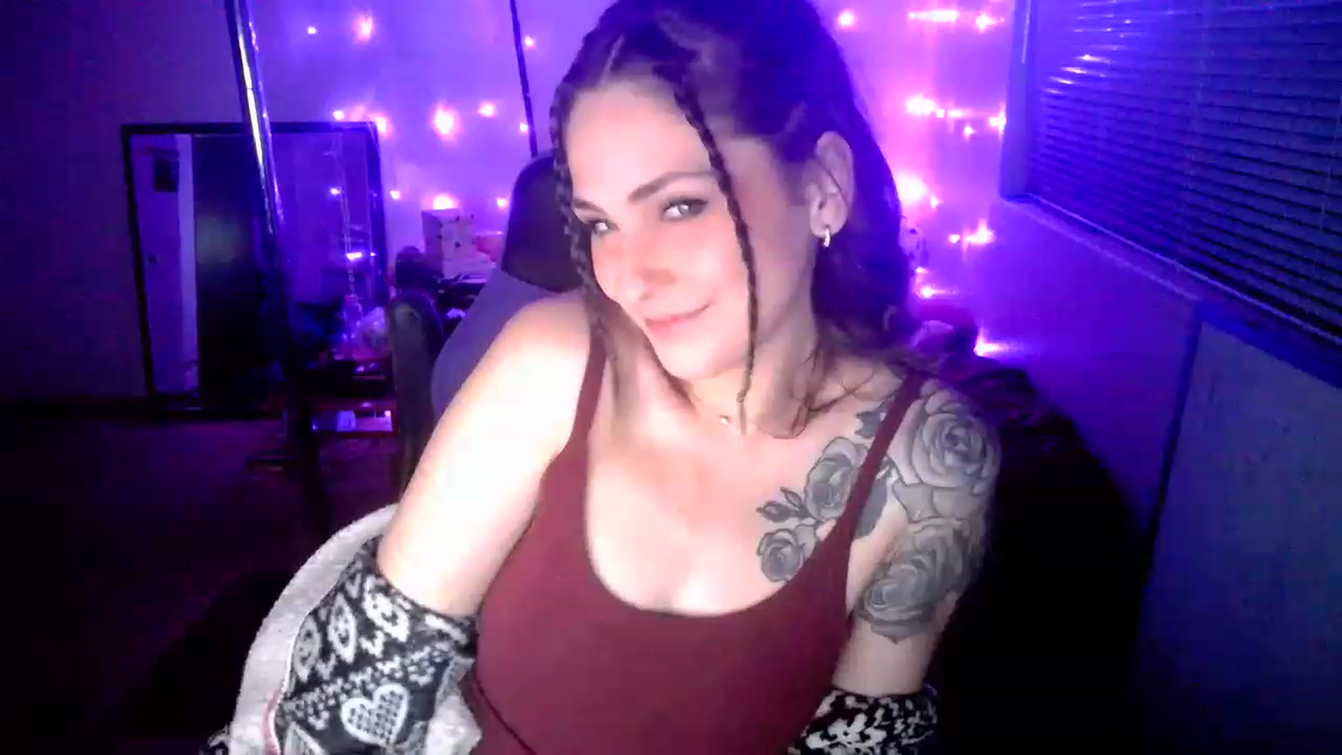 Gallery image thumbnail from MissDaliah's myfreecams stream on, 02/05/2023, 10:06 image 15 of 20