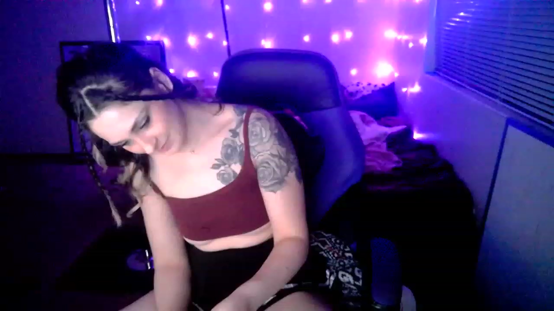 Gallery image thumbnail from MissDaliah's myfreecams stream on, 02/05/2023, 11:22 image 16 of 20
