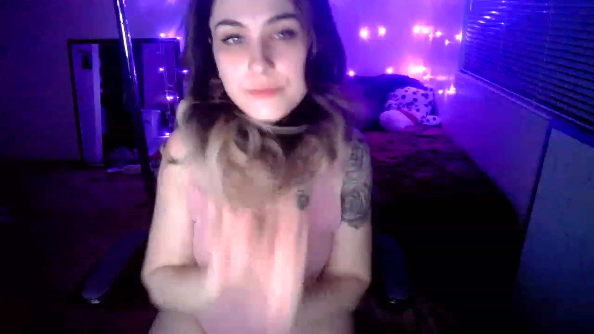 Gallery image thumbnail from MissDaliah's myfreecams stream on, 02/13/2023, 10:13 image 5 of 20