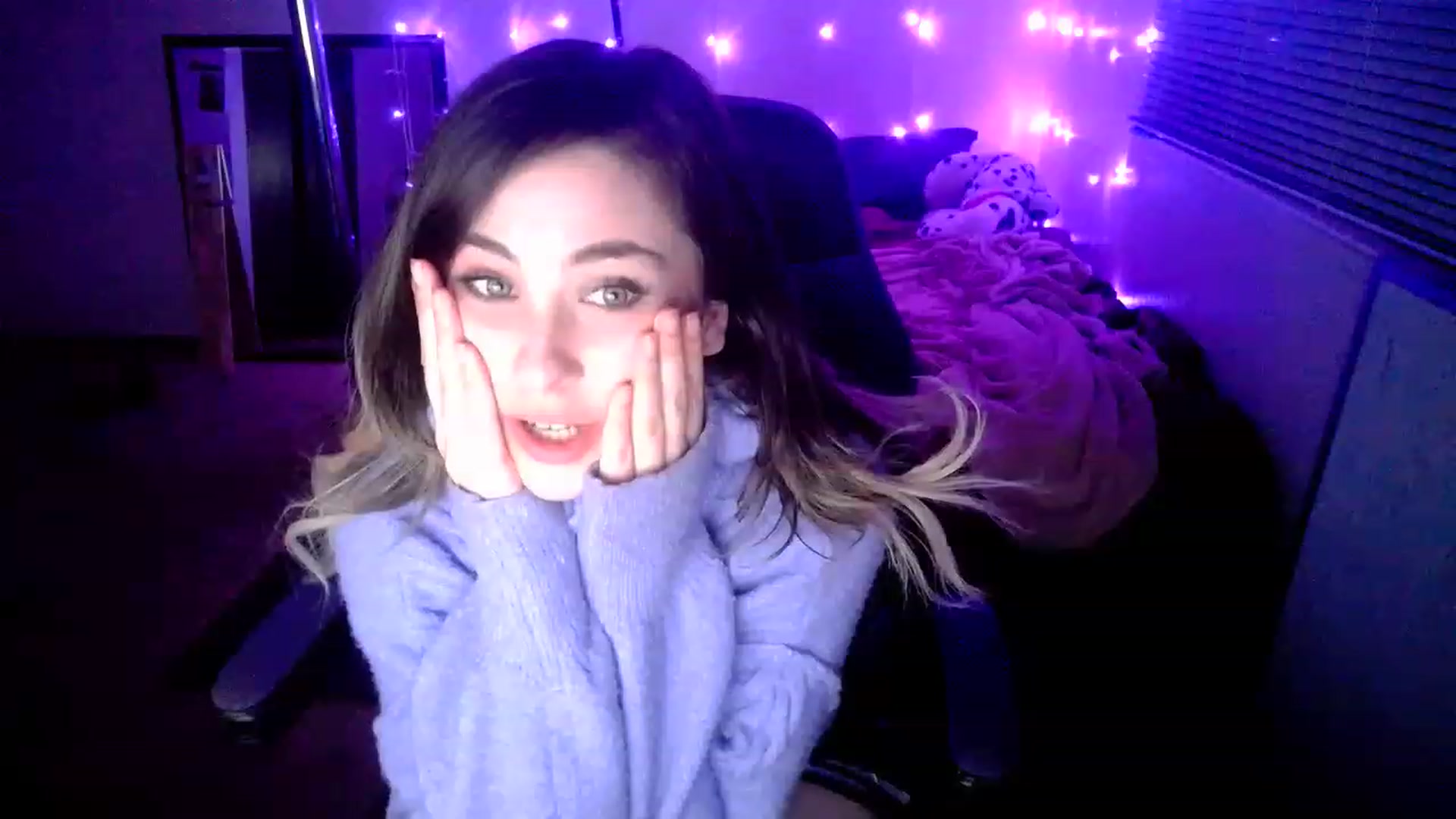 Gallery image thumbnail from MissDaliah's myfreecams stream on, 02/23/2023, 08:49 image 19 of 20