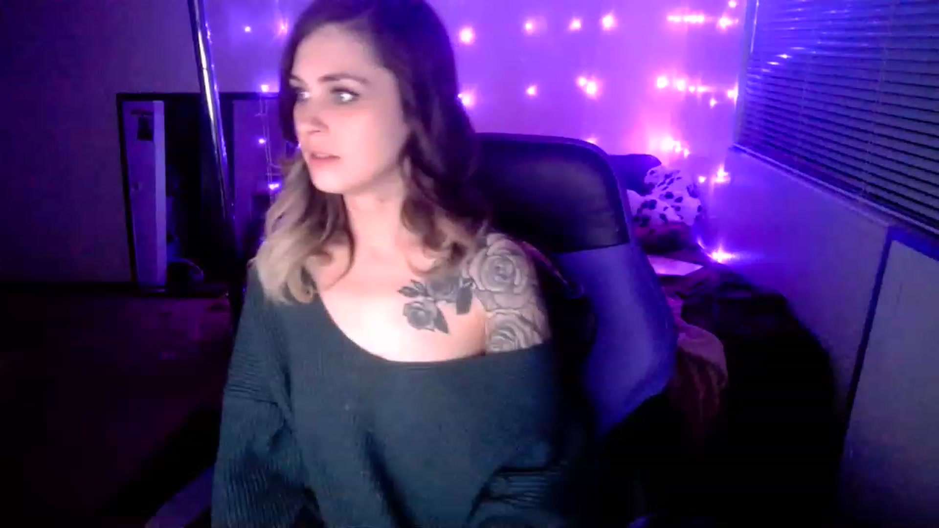 Gallery image thumbnail from MissDaliah's myfreecams stream on, 02/24/2023, 11:33 image 6 of 20