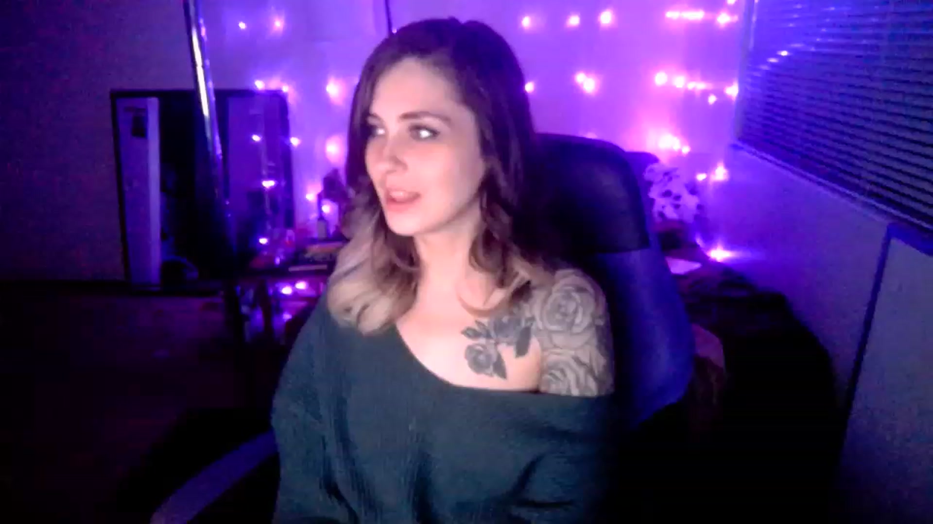 Gallery image thumbnail from MissDaliah's myfreecams stream on, 02/24/2023, 11:33 image 4 of 20