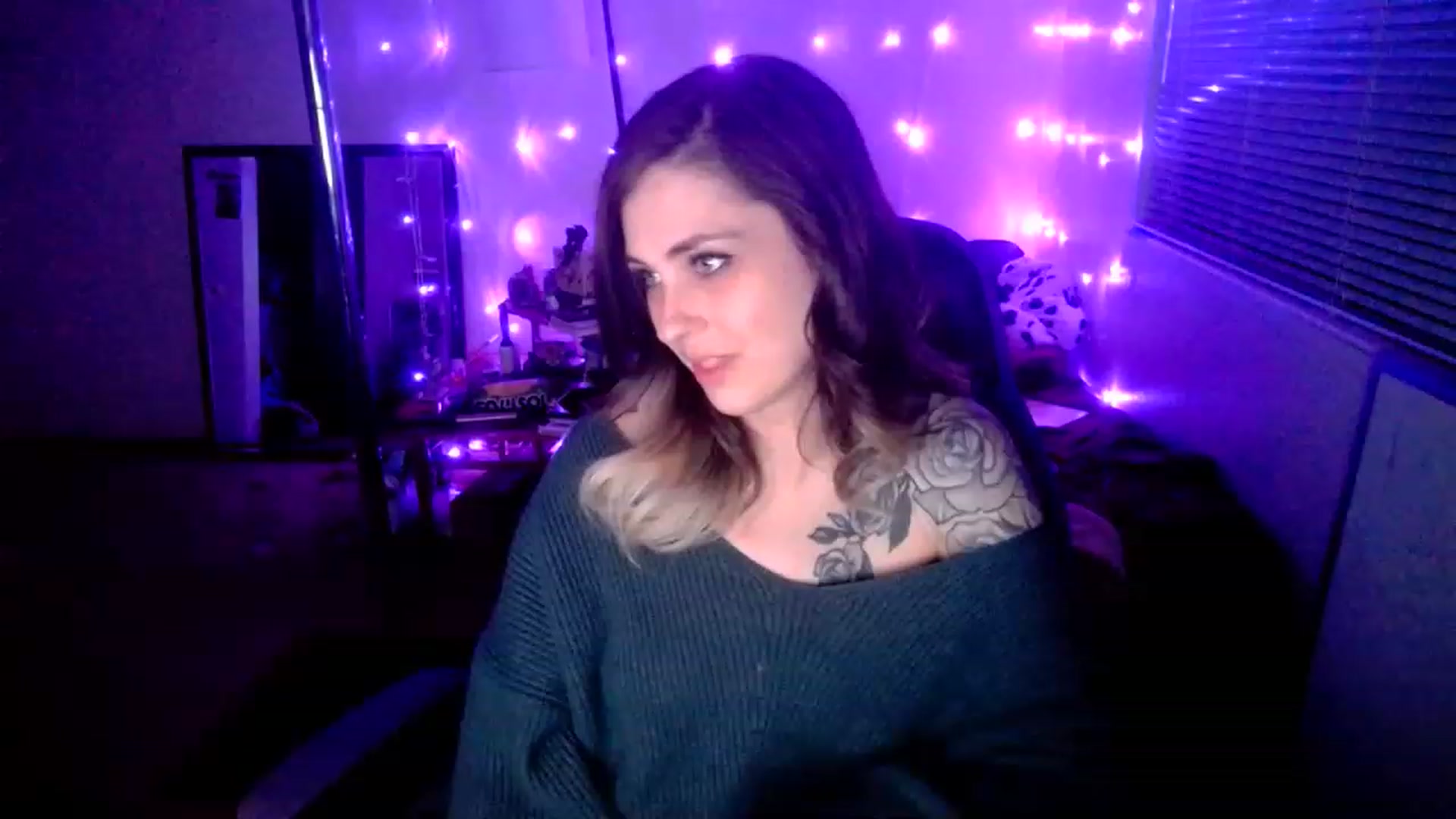 Gallery image thumbnail from MissDaliah's myfreecams stream on, 02/24/2023, 11:33 image 9 of 20