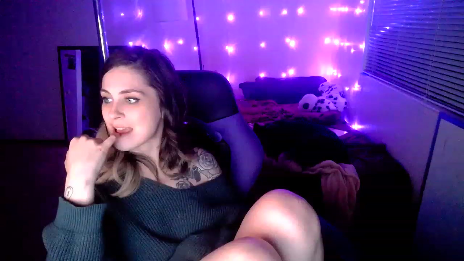 Gallery image thumbnail from MissDaliah's myfreecams stream on, 02/24/2023, 11:33 image 20 of 20