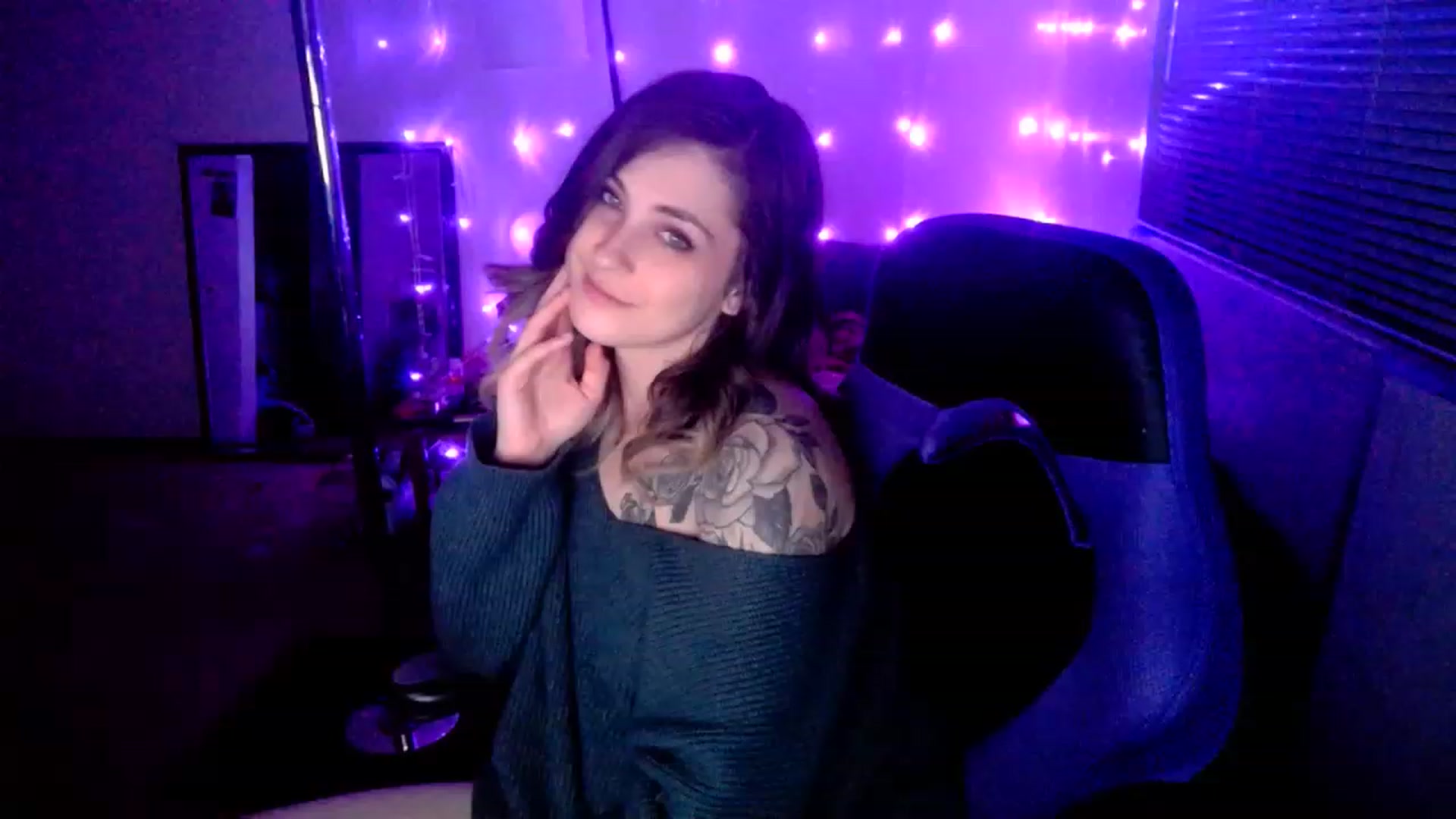 Gallery image thumbnail from MissDaliah's myfreecams stream on, 02/24/2023, 11:33 image 10 of 20