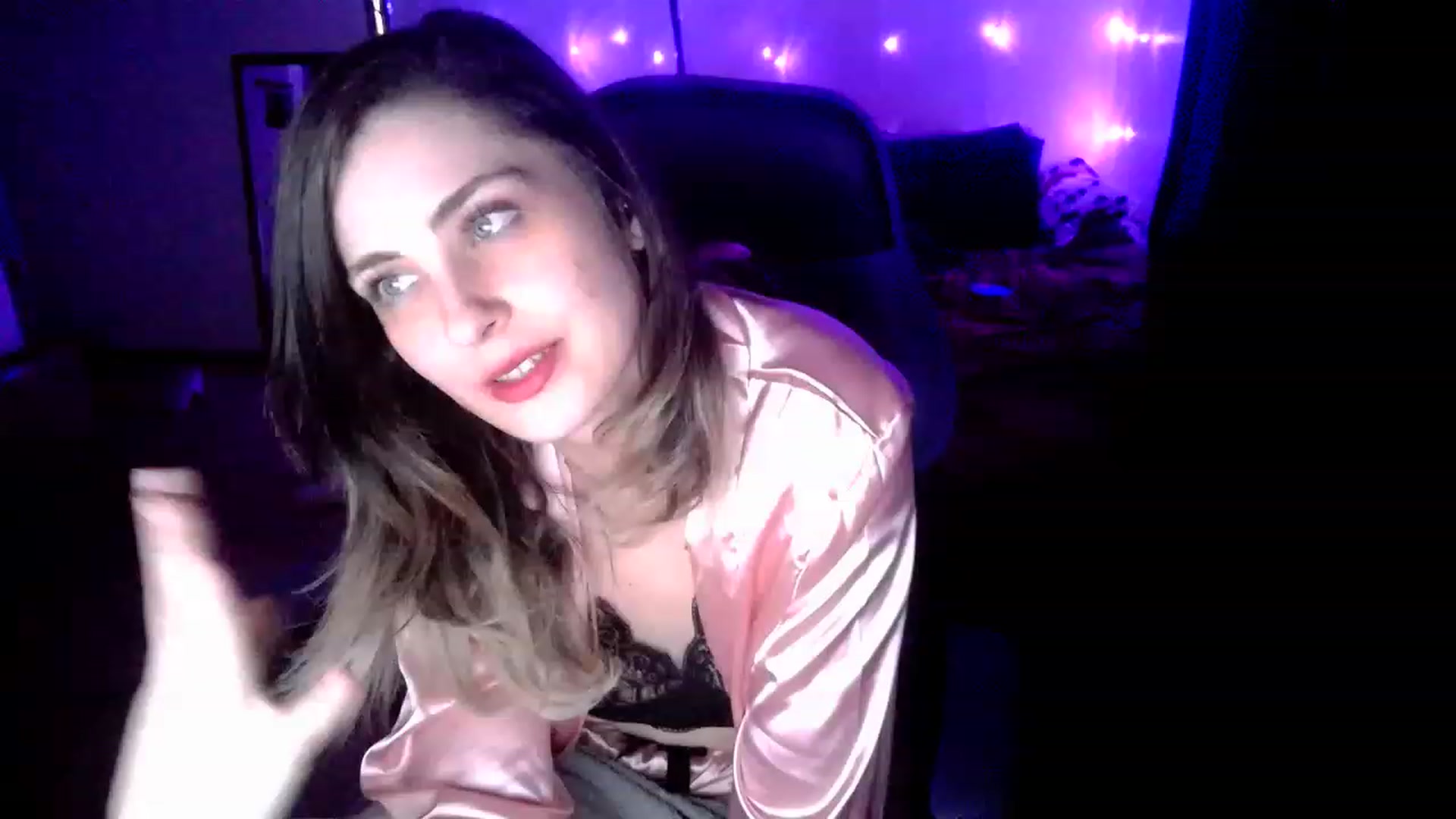 Gallery image thumbnail from MissDaliah's myfreecams stream on, 03/09/2023, 11:11 image 13 of 20