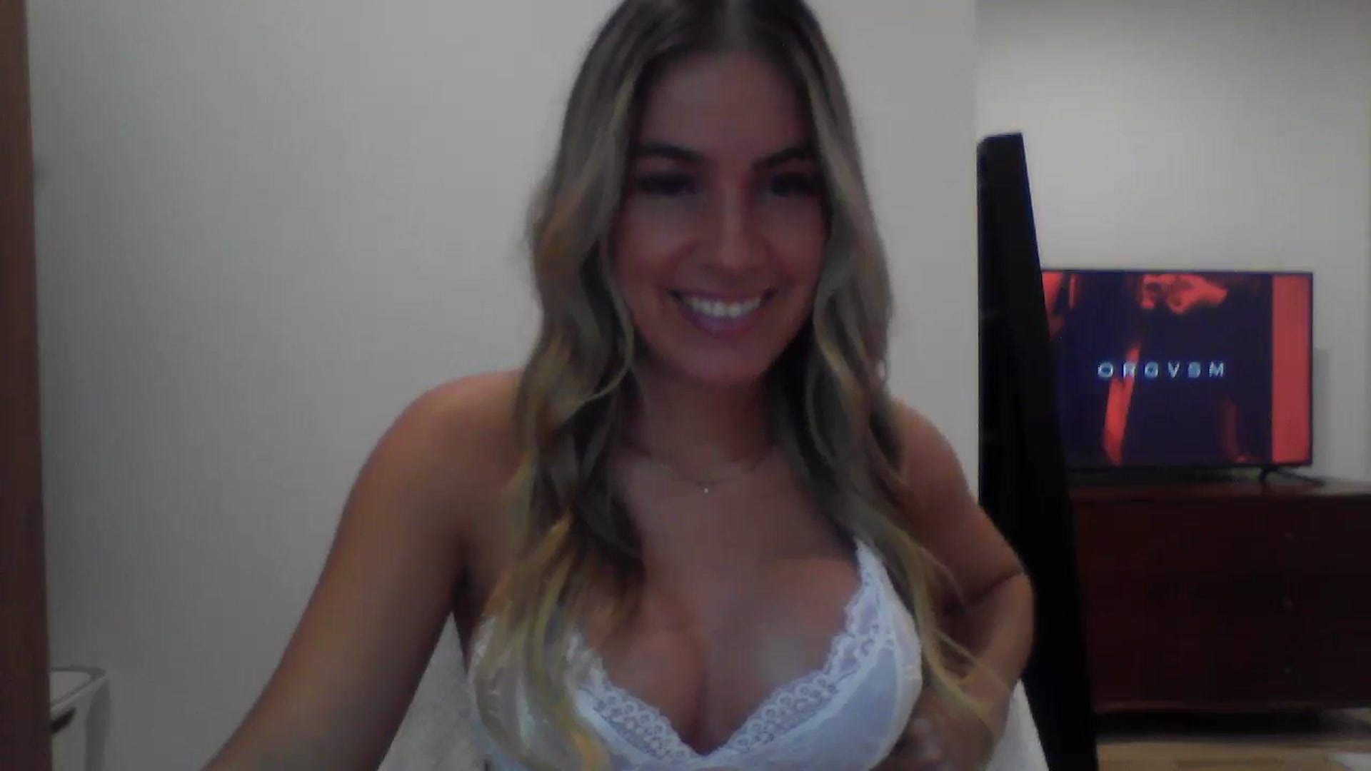 Gallery image thumbnail from MissDelphine's myfreecams stream on, 05/21/2025, 15:51 image 3 of 20