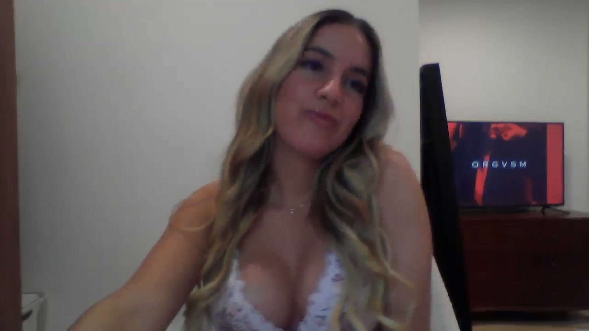 Gallery image thumbnail from MissDelphine's myfreecams stream on, 05/21/2025, 15:51 image 14 of 20