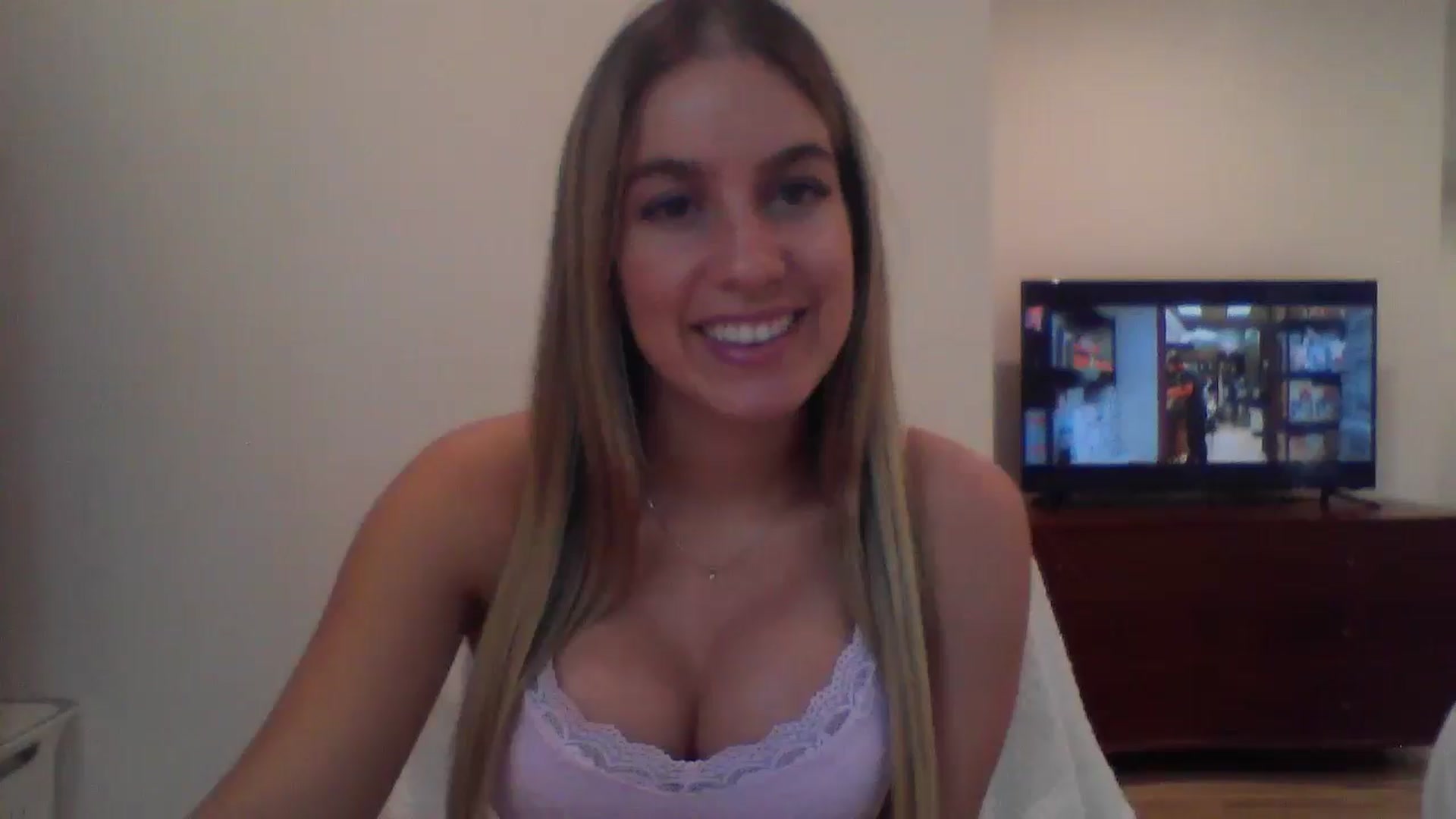 Gallery image thumbnail from MissDelphine's myfreecams stream on, 06/10/2025, 16:36 image 9 of 20