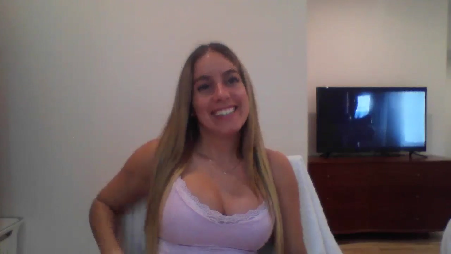 Gallery image thumbnail from MissDelphine's myfreecams stream on, 06/10/2025, 16:36 image 20 of 20