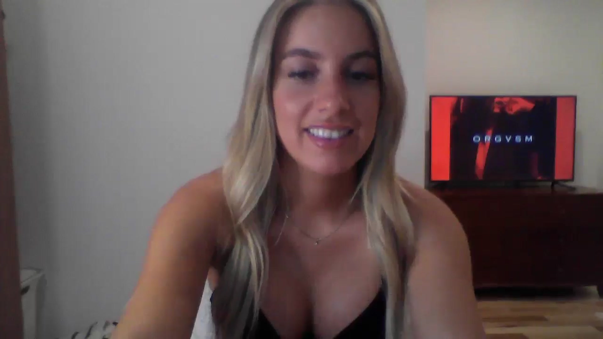 Gallery image thumbnail from MissDelphine's myfreecams stream on, 06/18/2025, 16:46 image 19 of 20