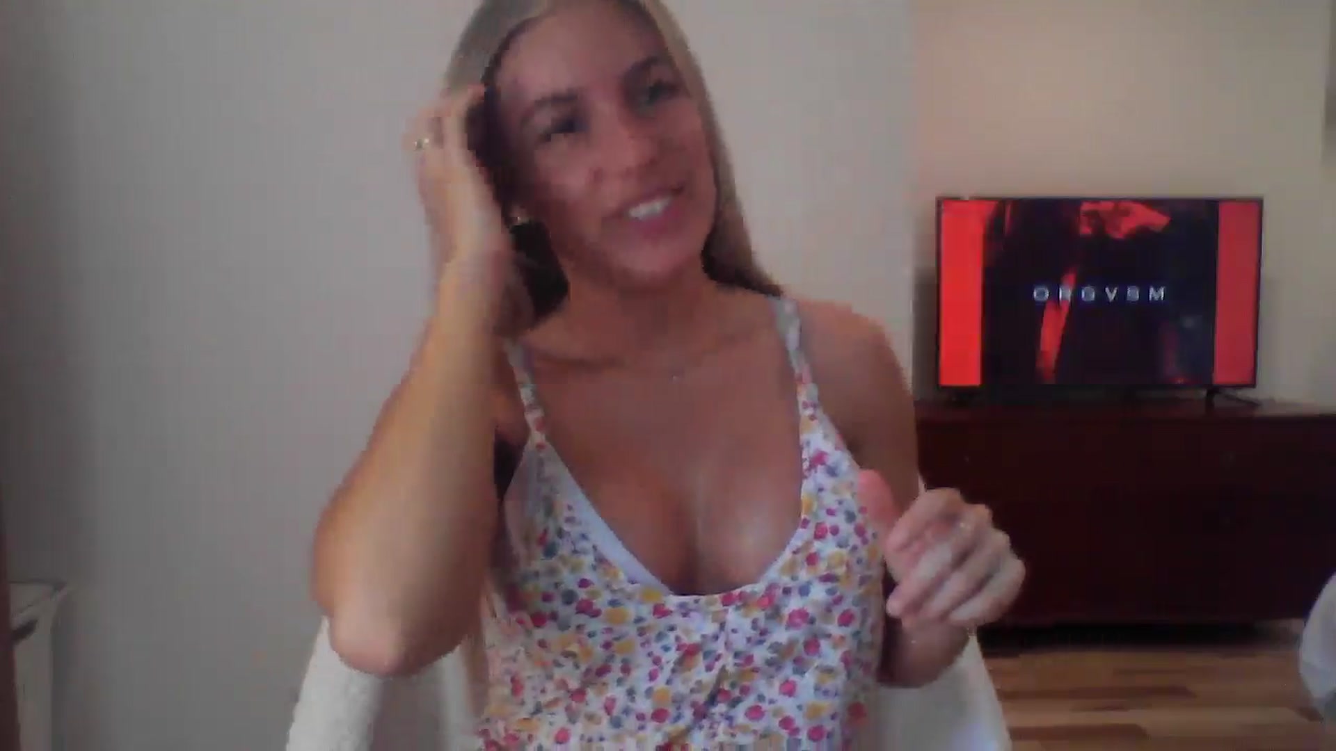 Gallery image thumbnail from MissDelphine's myfreecams stream on, 06/20/2025, 16:52 image 3 of 20