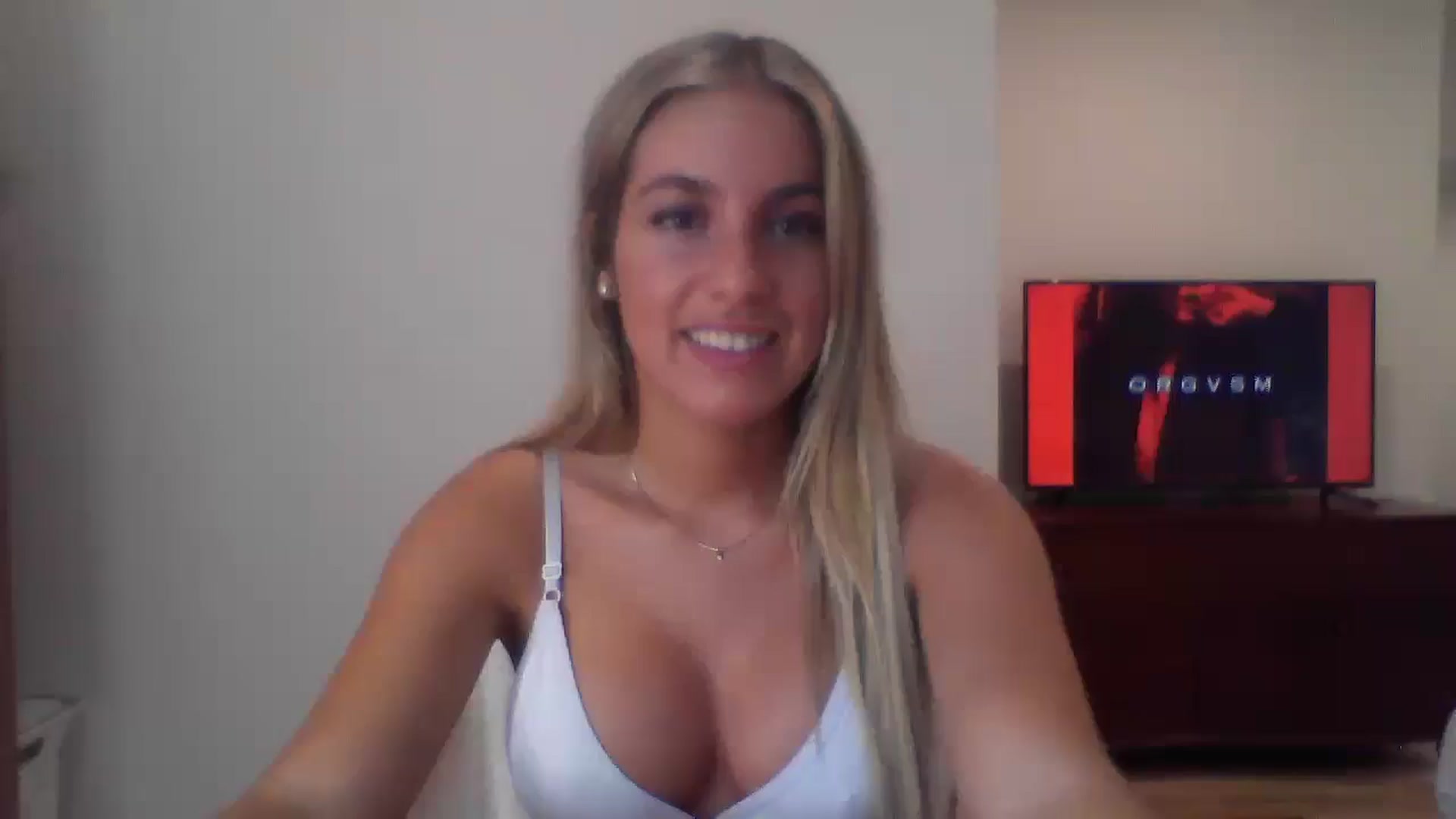 Gallery image thumbnail from MissDelphine's myfreecams stream on, 06/20/2025, 17:40 image 12 of 20