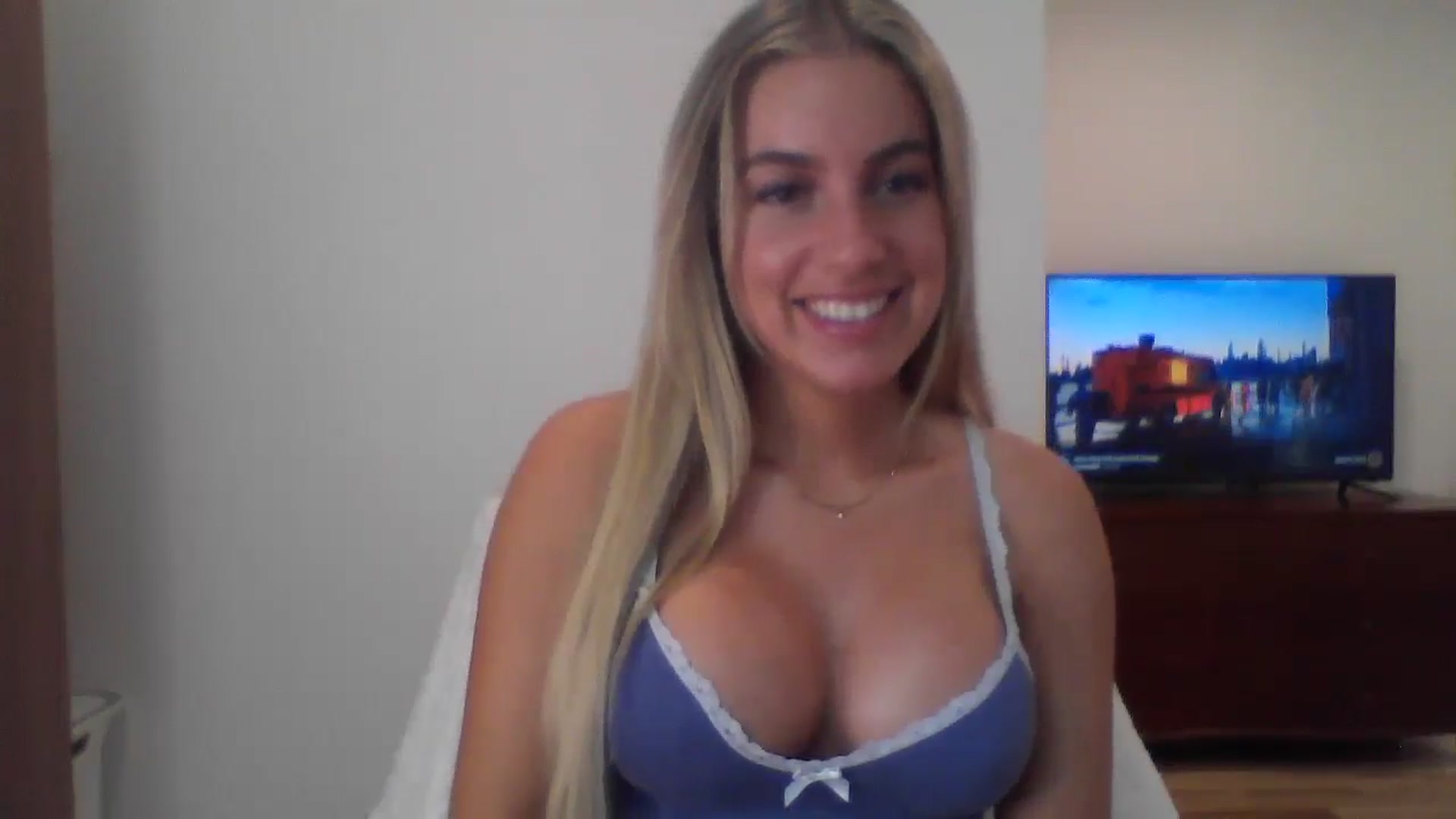 Gallery image thumbnail from MissDelphine's myfreecams stream on, 06/25/2025, 16:27 image 9 of 20
