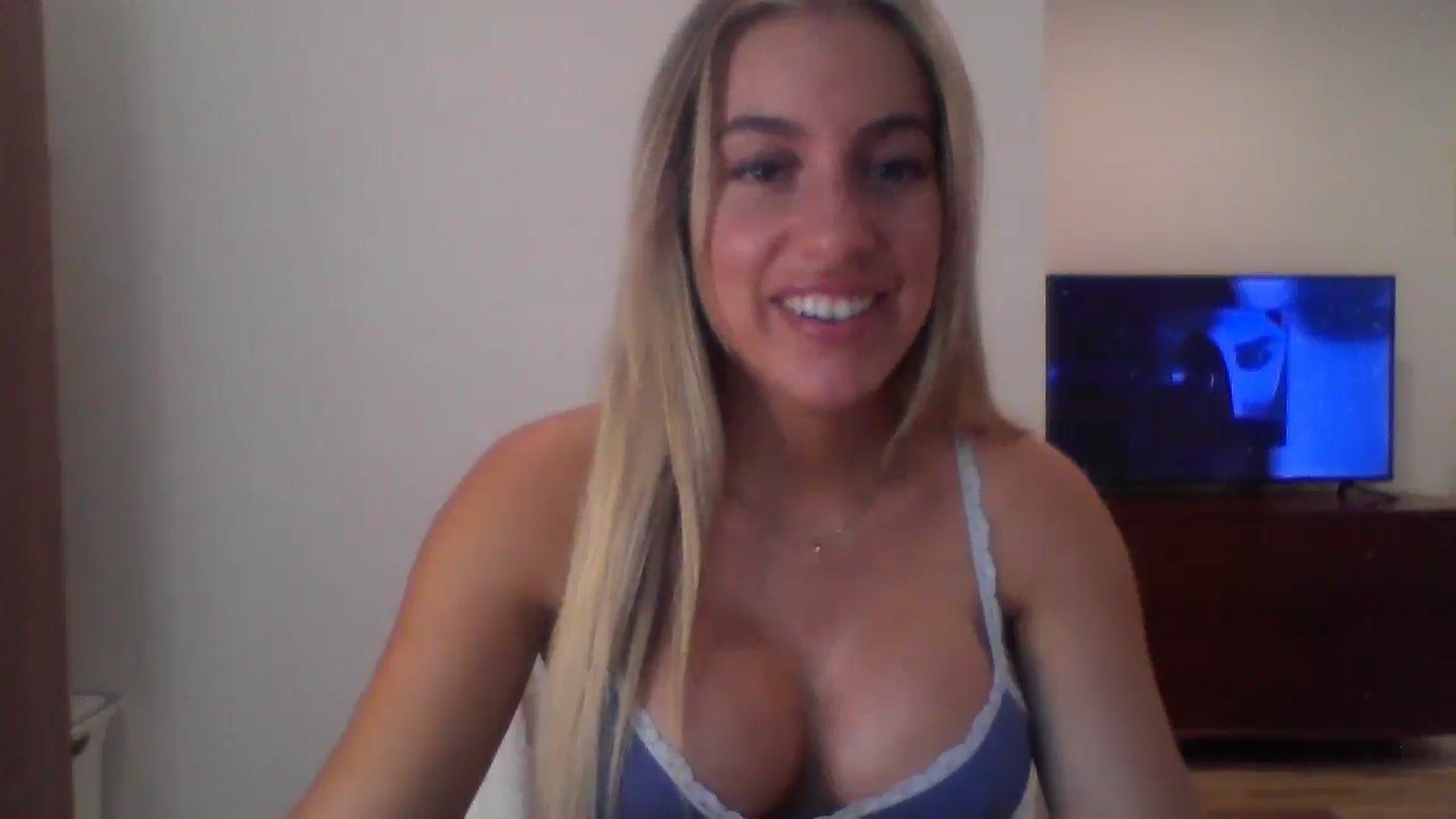 Gallery image thumbnail from MissDelphine's myfreecams stream on, 06/25/2025, 16:27 image 13 of 20