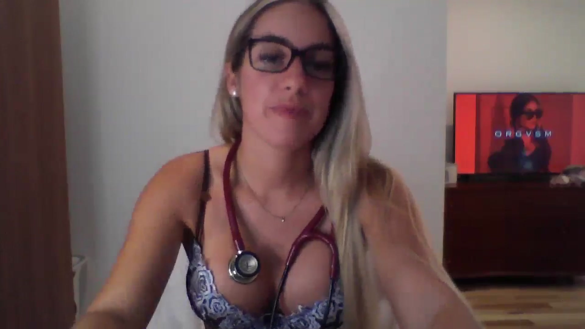 Gallery image thumbnail from MissDelphine's myfreecams stream on, 08/22/2025, 15:13 image 10 of 20