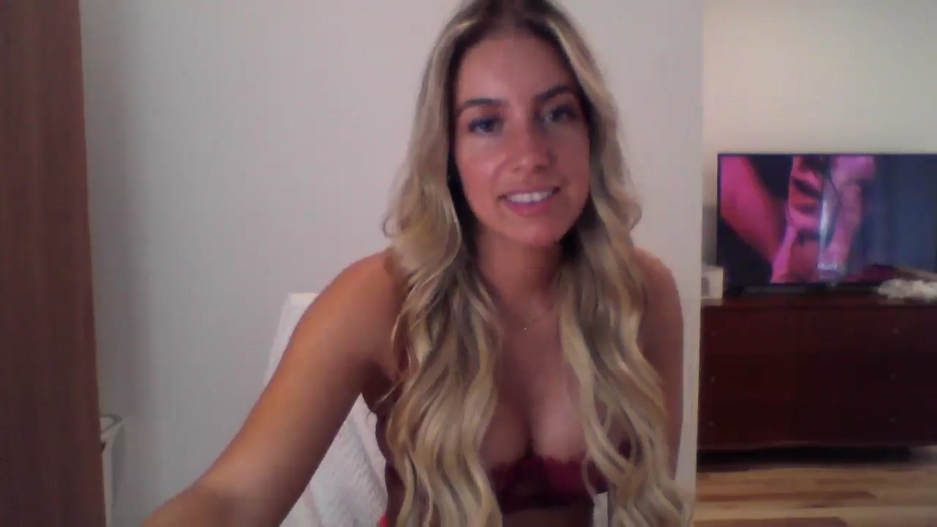 Gallery image thumbnail from MissDelphine's myfreecams stream on, 09/03/2025, 17:34 image 5 of 20