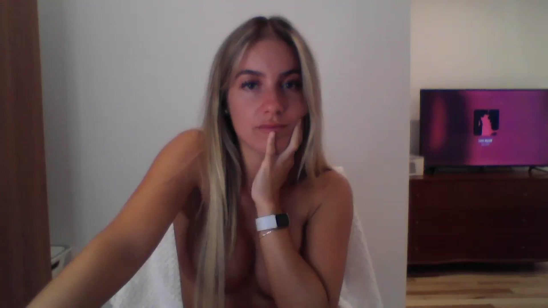Gallery image thumbnail from MissDelphine's myfreecams stream on, 09/12/2025, 12:52 image 18 of 20