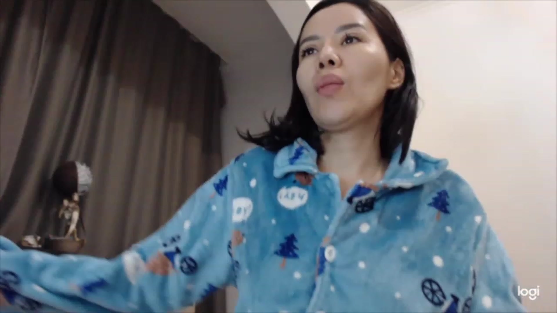 Gallery image thumbnail from MissDia_'s myfreecams stream on, 03/18/2023, 15:14 image 15 of 20