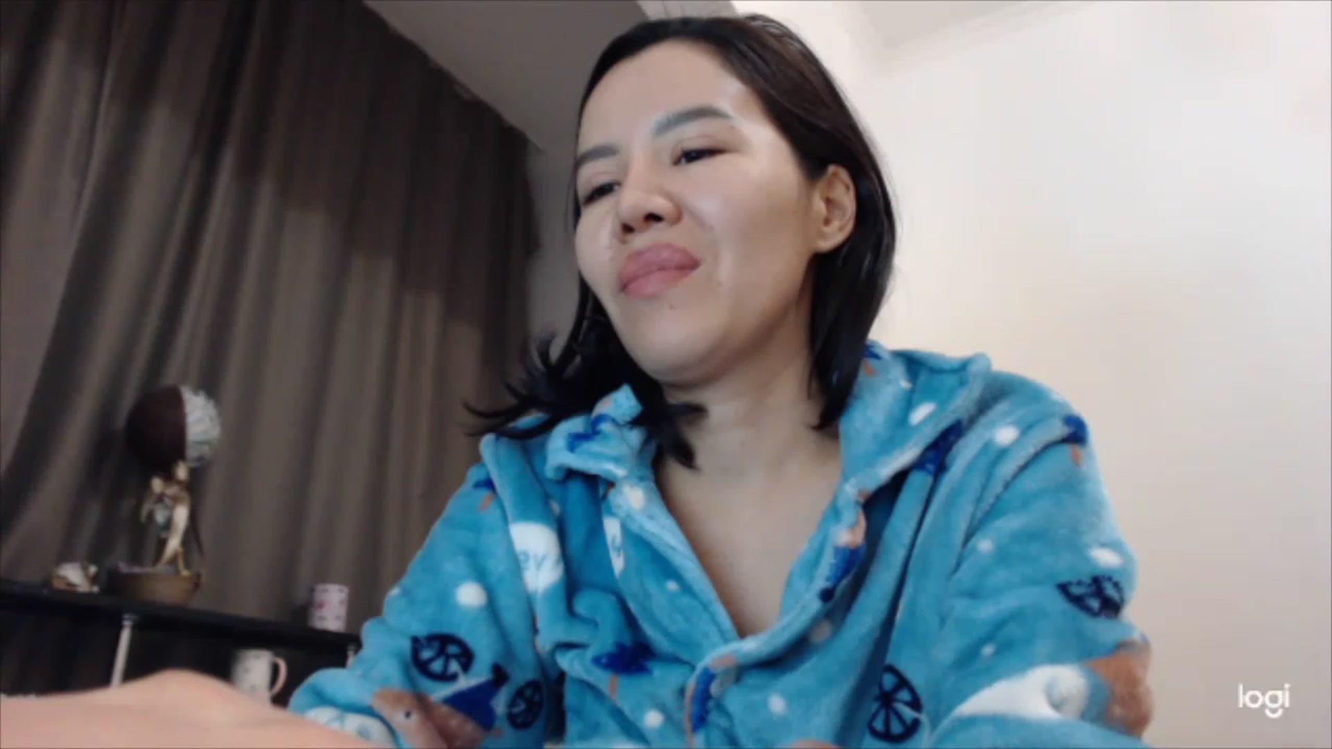 Gallery image thumbnail from MissDia_'s myfreecams stream on, 03/18/2023, 15:14 image 14 of 20
