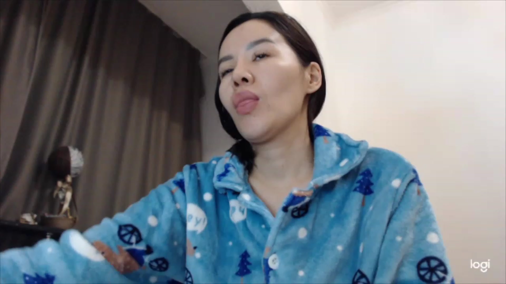 Gallery image thumbnail from MissDia_'s myfreecams stream on, 03/18/2023, 15:14 image 16 of 20