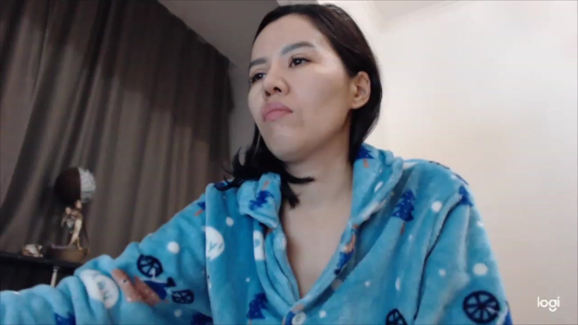 Gallery image thumbnail from MissDia_'s myfreecams stream on, 03/18/2023, 15:14 image 8 of 20