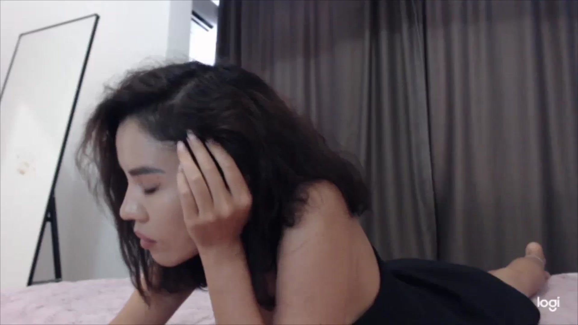 Gallery image thumbnail from MissDia_'s myfreecams stream on, 07/31/2023, 07:58 image 14 of 20
