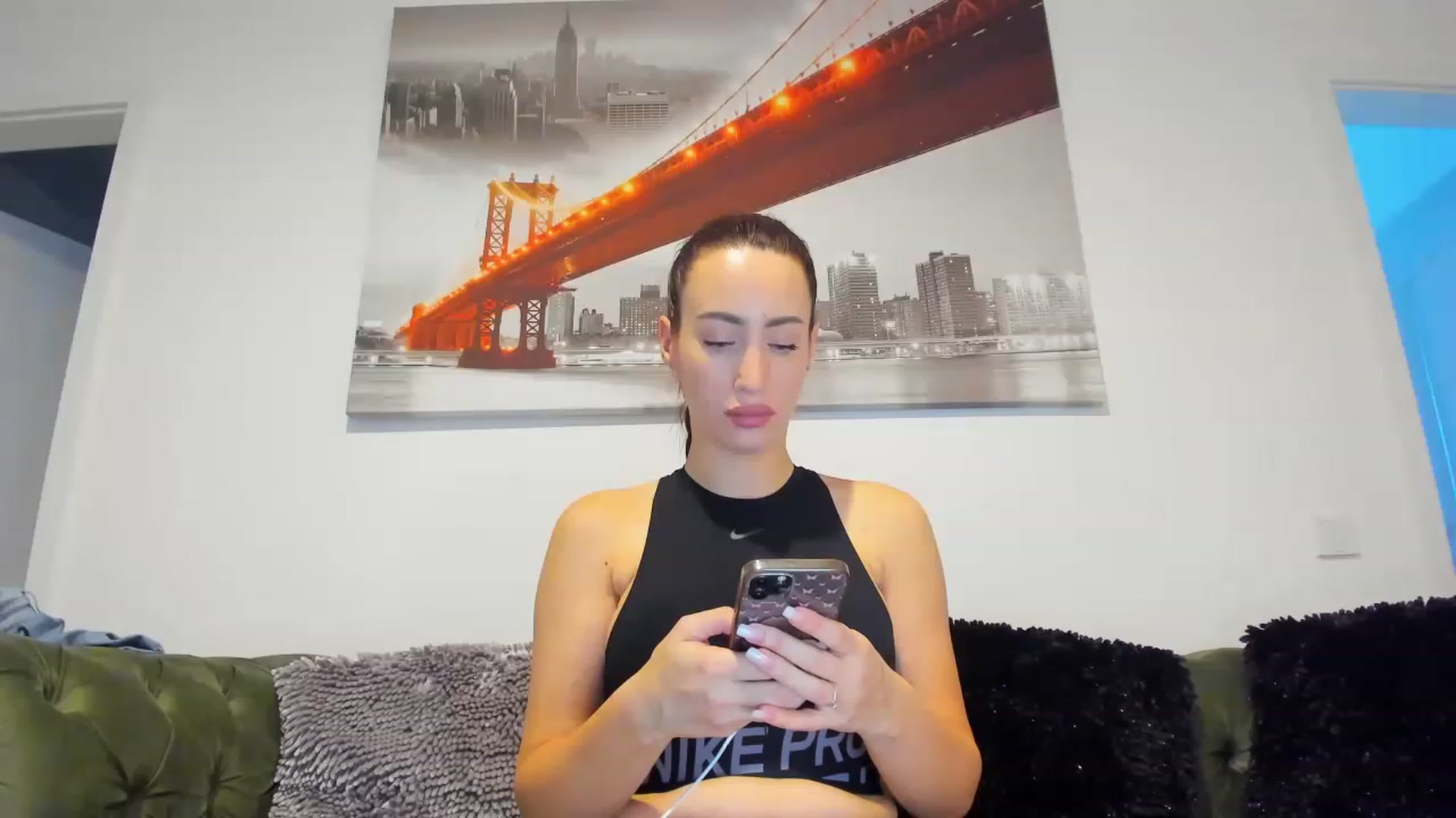 Gallery image thumbnail from MissDivine__'s myfreecams stream on, 01/25/2023, 11:39 image 20 of 20