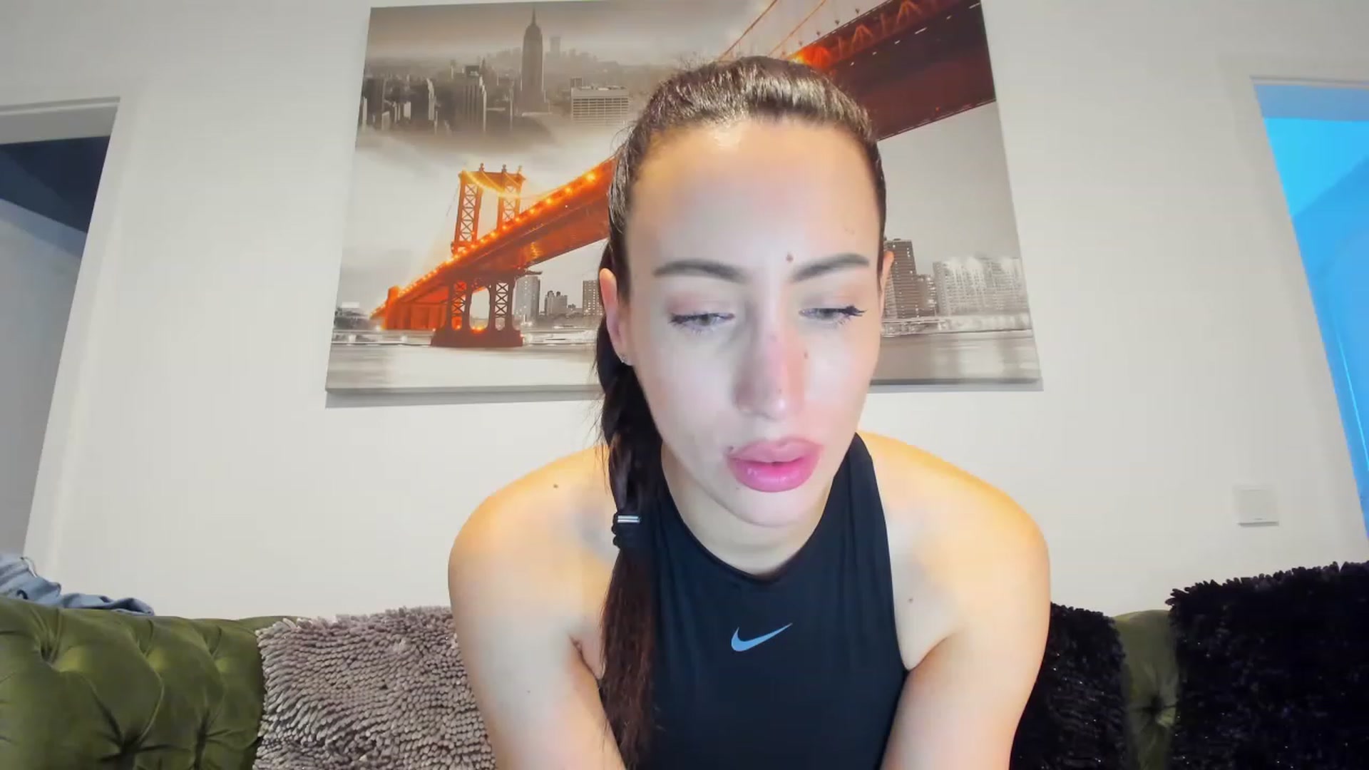 Gallery image thumbnail from MissDivine__'s myfreecams stream on, 01/25/2023, 11:39 image 16 of 20
