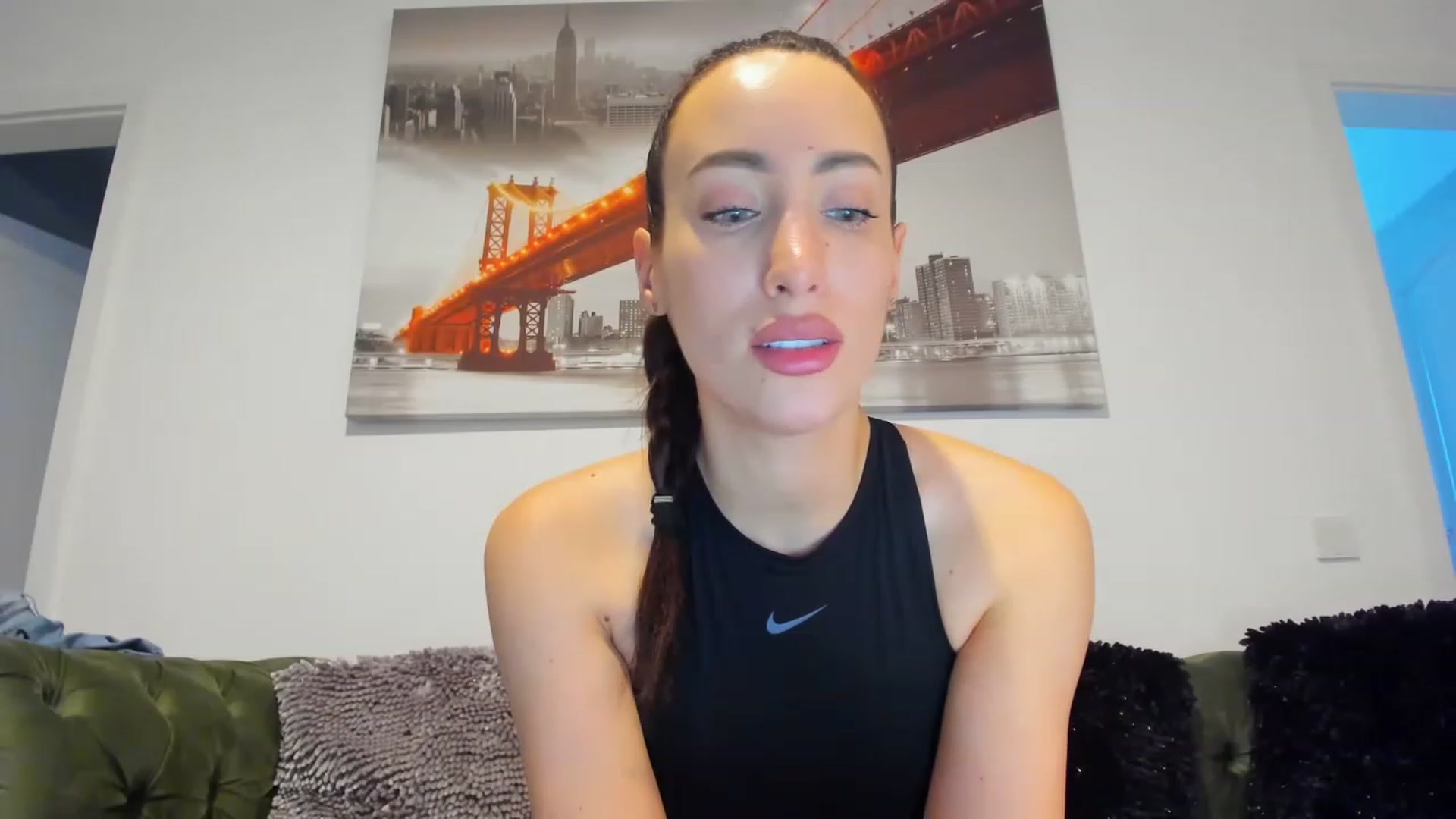 Gallery image thumbnail from MissDivine__'s myfreecams stream on, 01/25/2023, 11:39 image 19 of 20