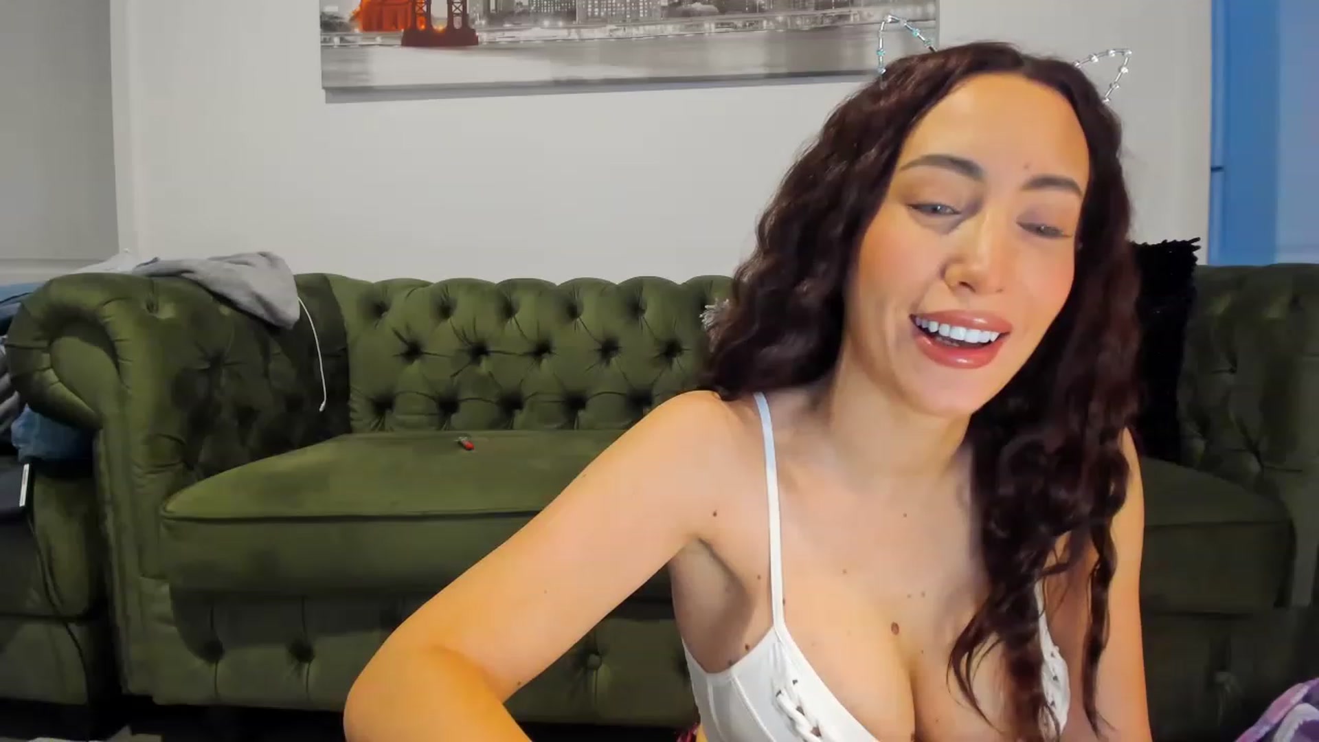 Gallery image thumbnail from MissDivine__'s myfreecams stream on, 01/26/2023, 10:26 image 15 of 20