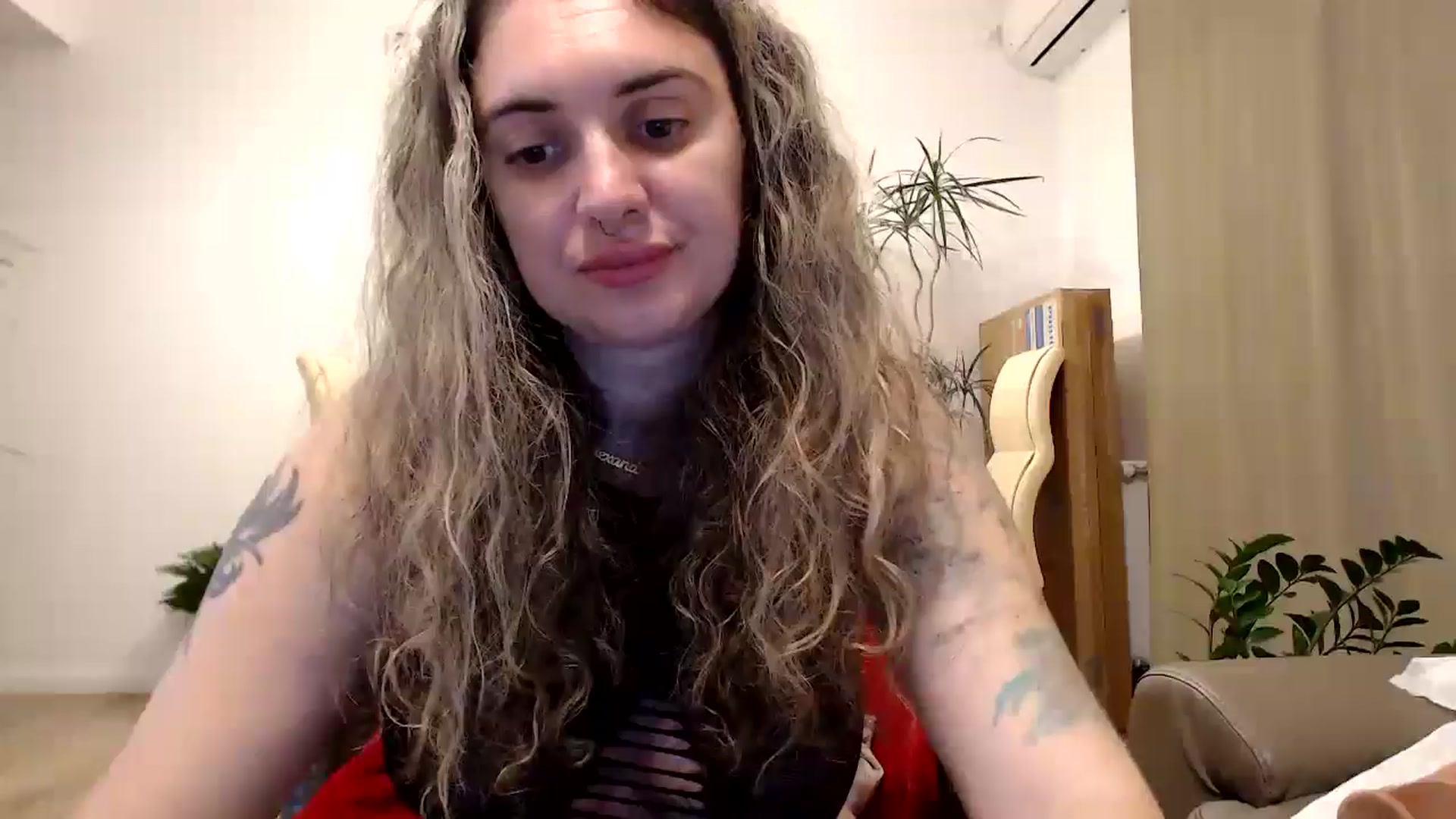 Gallery image thumbnail from MissDivinna's myfreecams stream on, 07/09/2024, 01:21 image 1 of 20