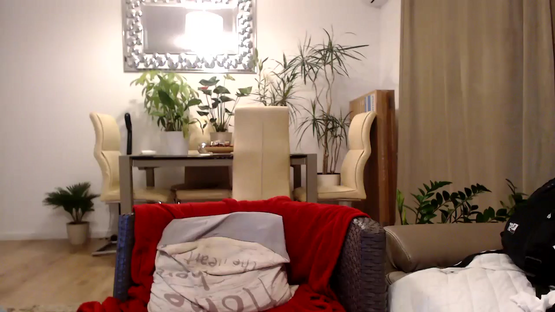 Gallery image thumbnail from MissDivinna's myfreecams stream on, 07/15/2024, 01:57 image 17 of 20