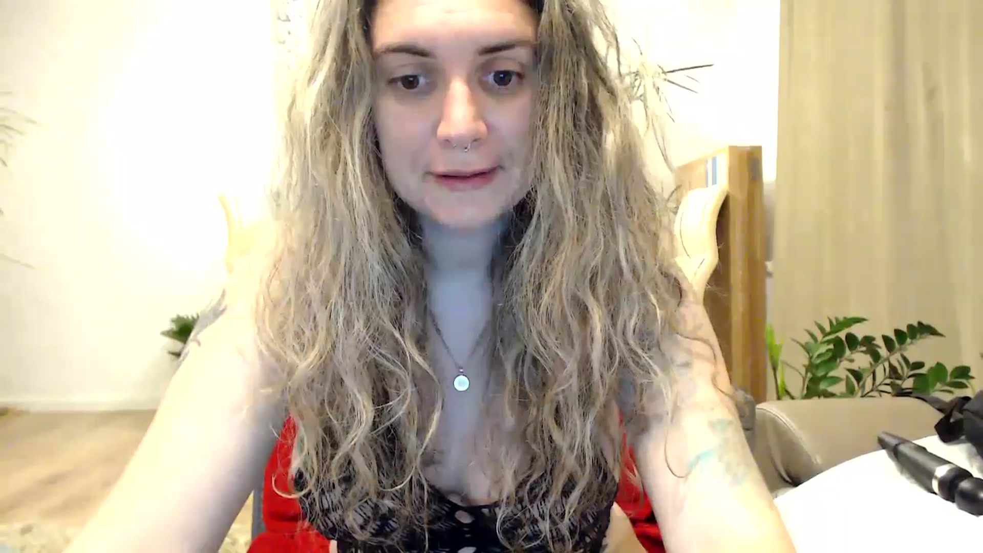 Gallery image thumbnail from MissDivinna's myfreecams stream on, 07/15/2024, 23:12 image 10 of 20