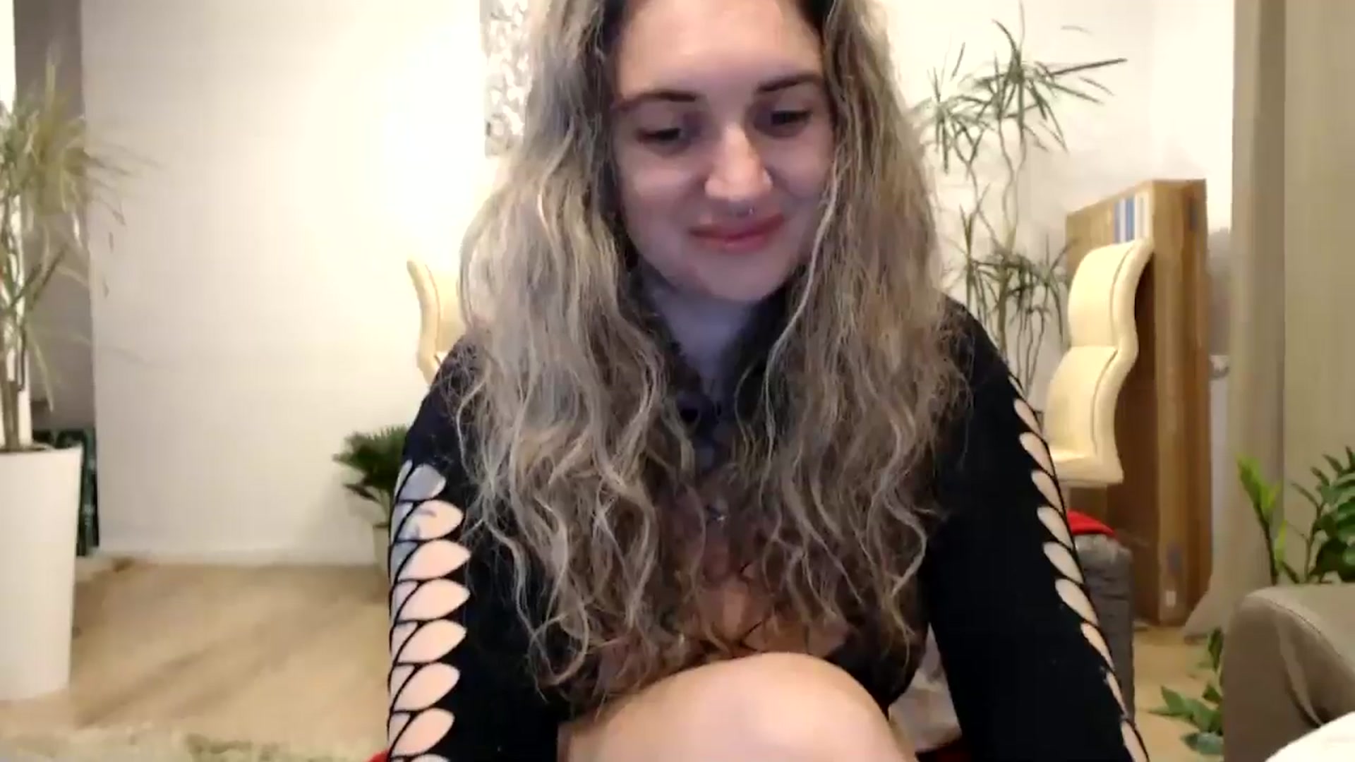 Gallery image thumbnail from MissDivinna's myfreecams stream on, 07/16/2024, 22:36 image 5 of 20
