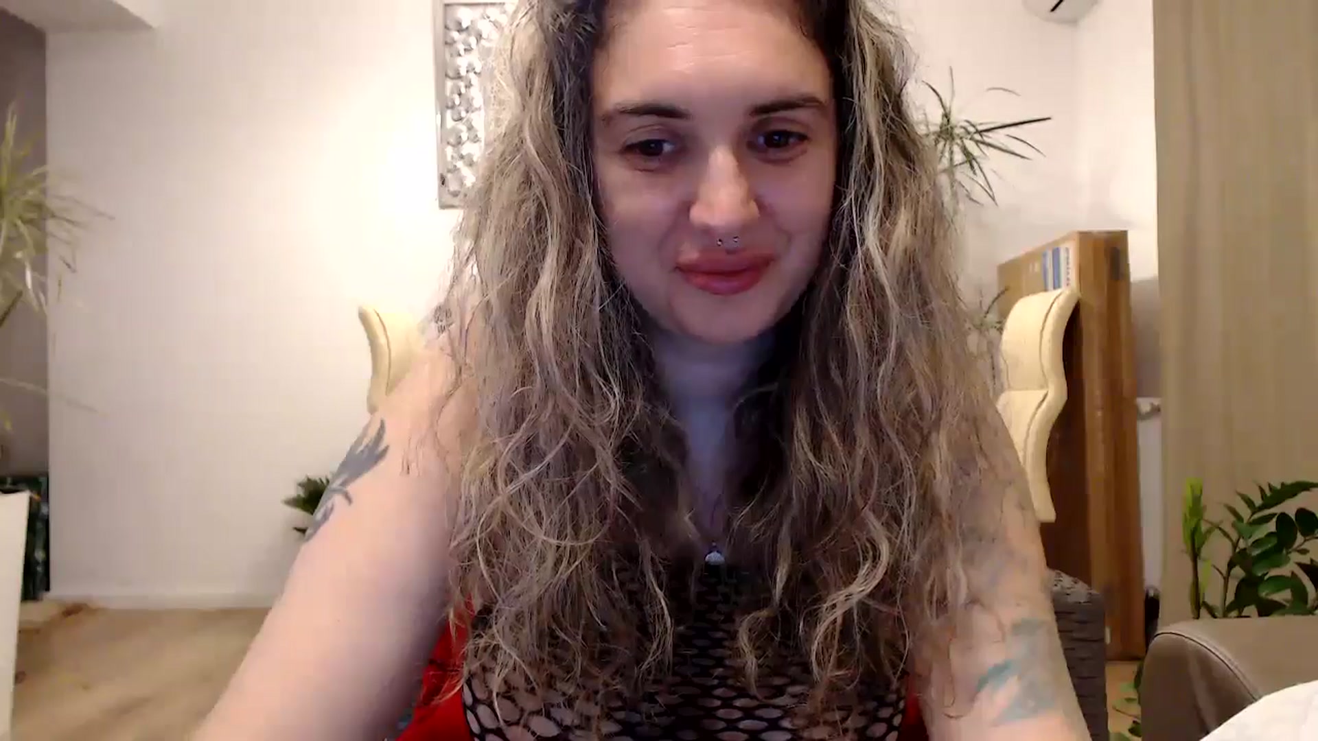 Gallery image thumbnail from MissDivinna's myfreecams stream on, 07/17/2024, 21:43 image 11 of 20