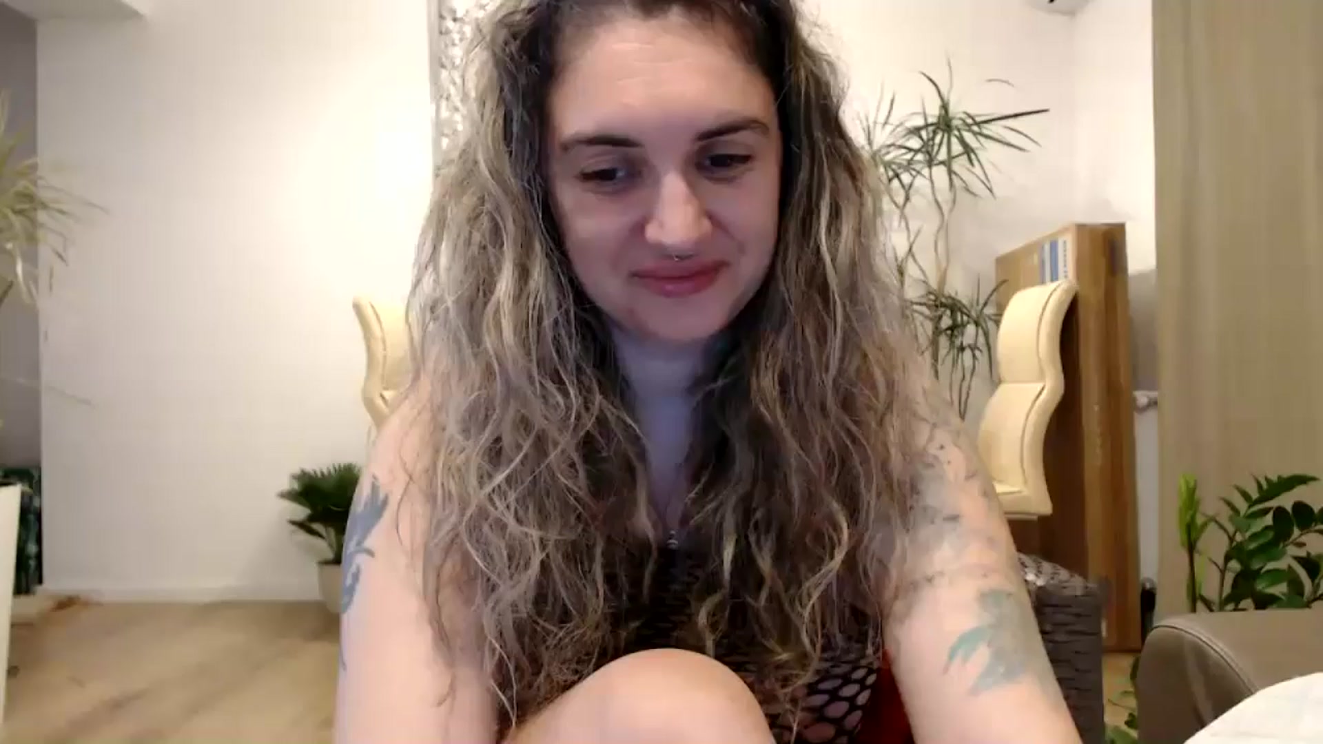 Gallery image thumbnail from MissDivinna's myfreecams stream on, 07/17/2024, 21:43 image 1 of 20