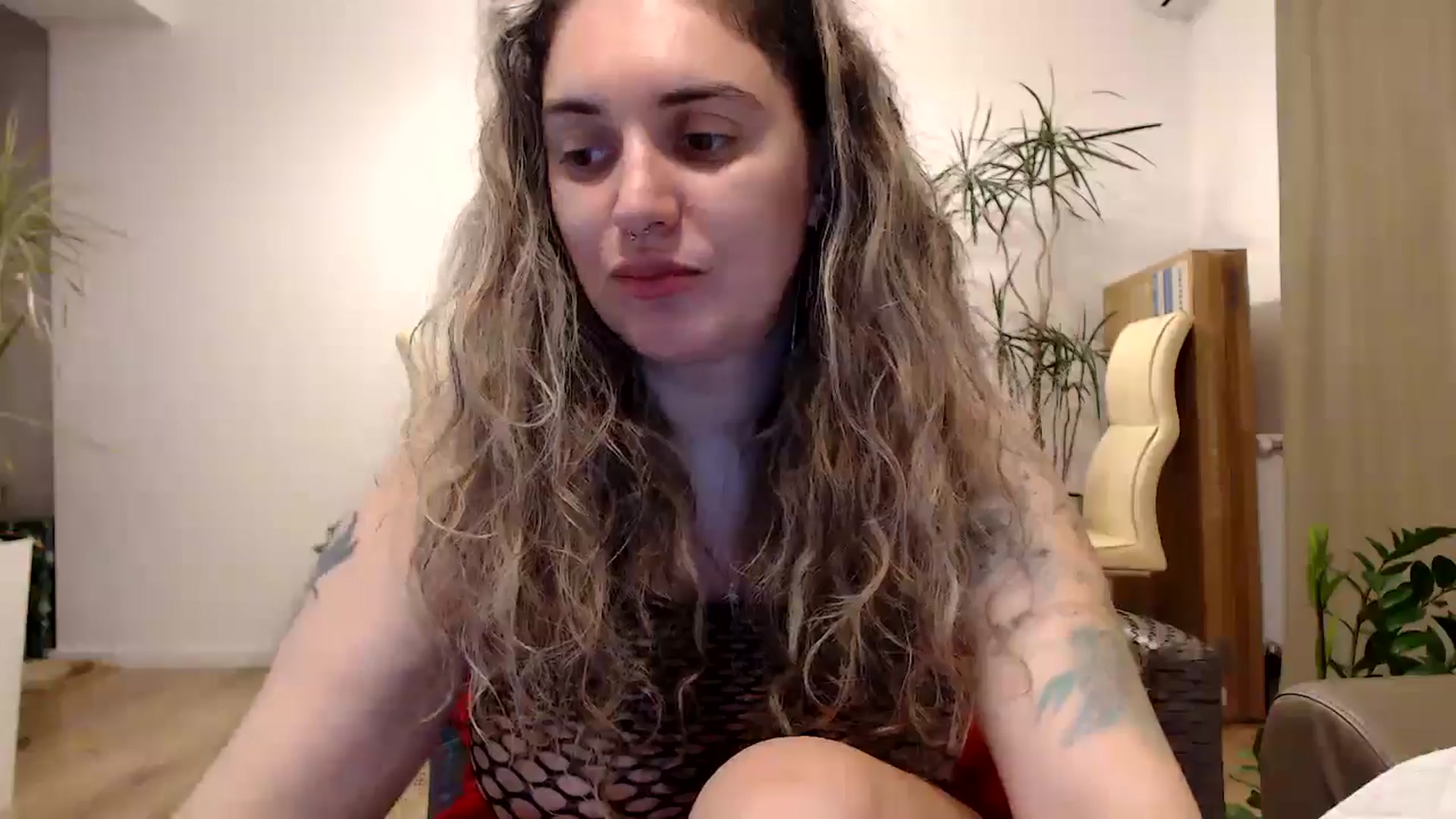Gallery image thumbnail from MissDivinna's myfreecams stream on, 07/17/2024, 21:43 image 7 of 20