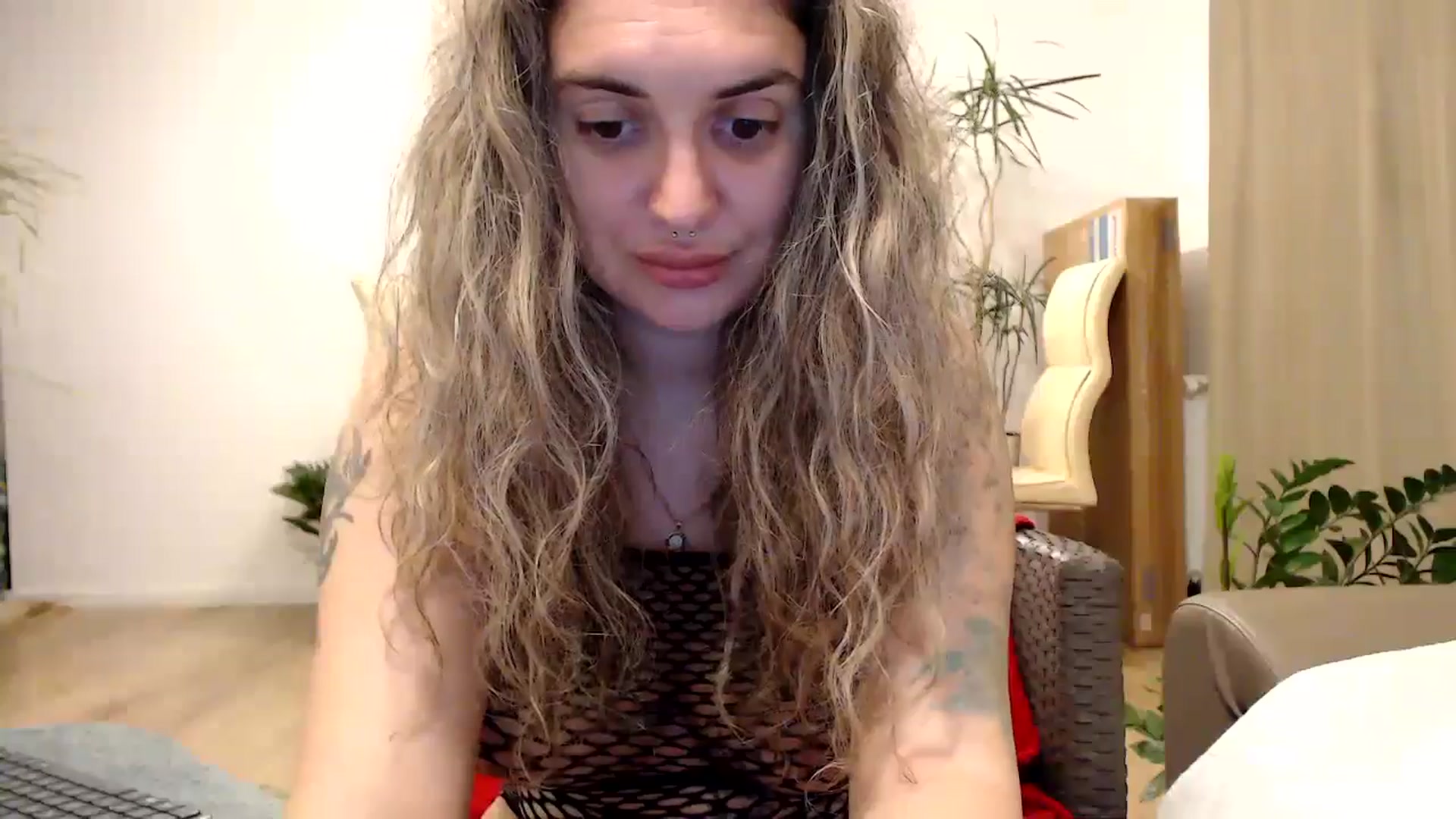 Gallery image thumbnail from MissDivinna's myfreecams stream on, 07/17/2024, 22:13 image 20 of 20