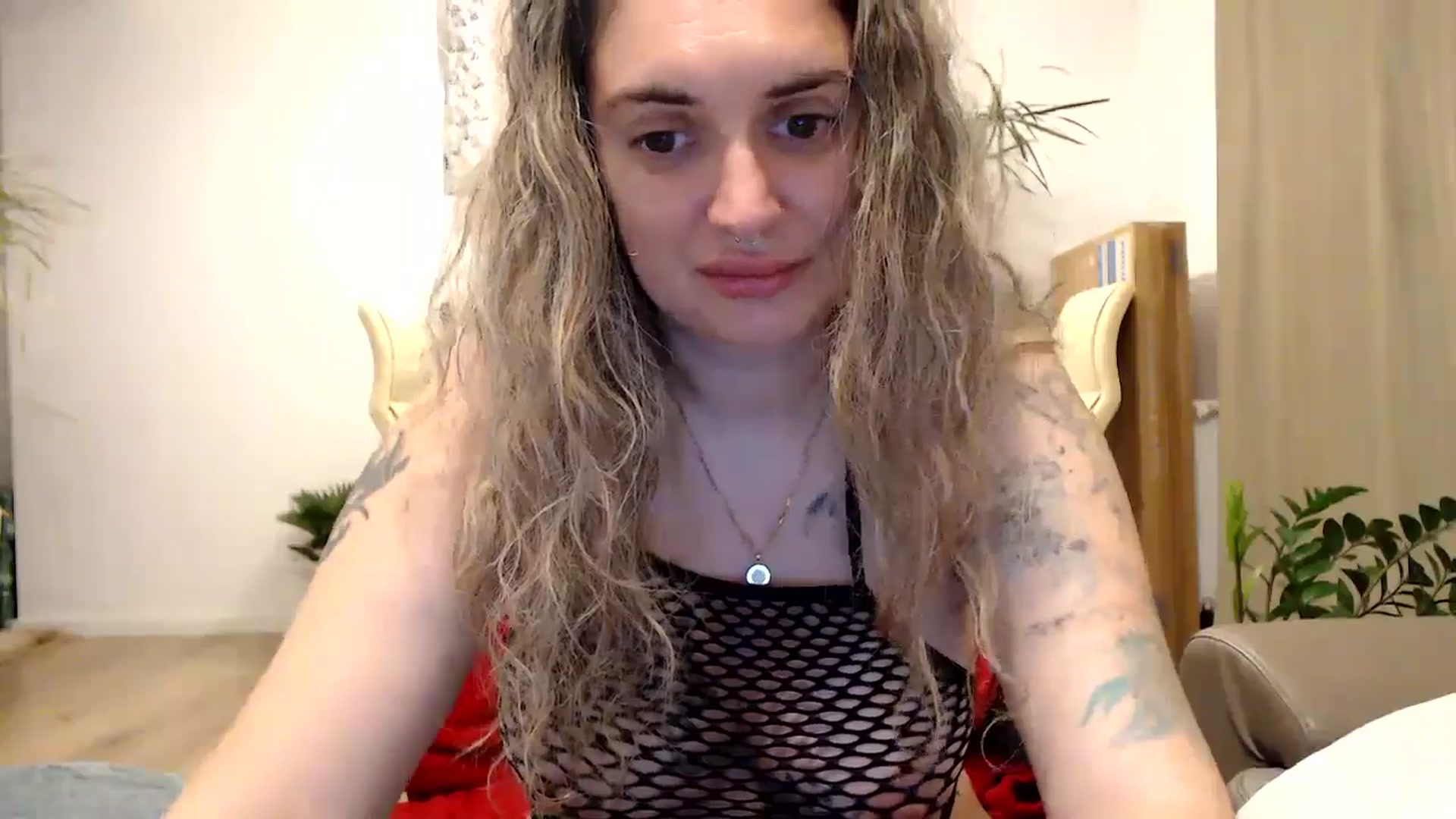 Gallery image thumbnail from MissDivinna's myfreecams stream on, 07/17/2024, 23:52 image 6 of 20