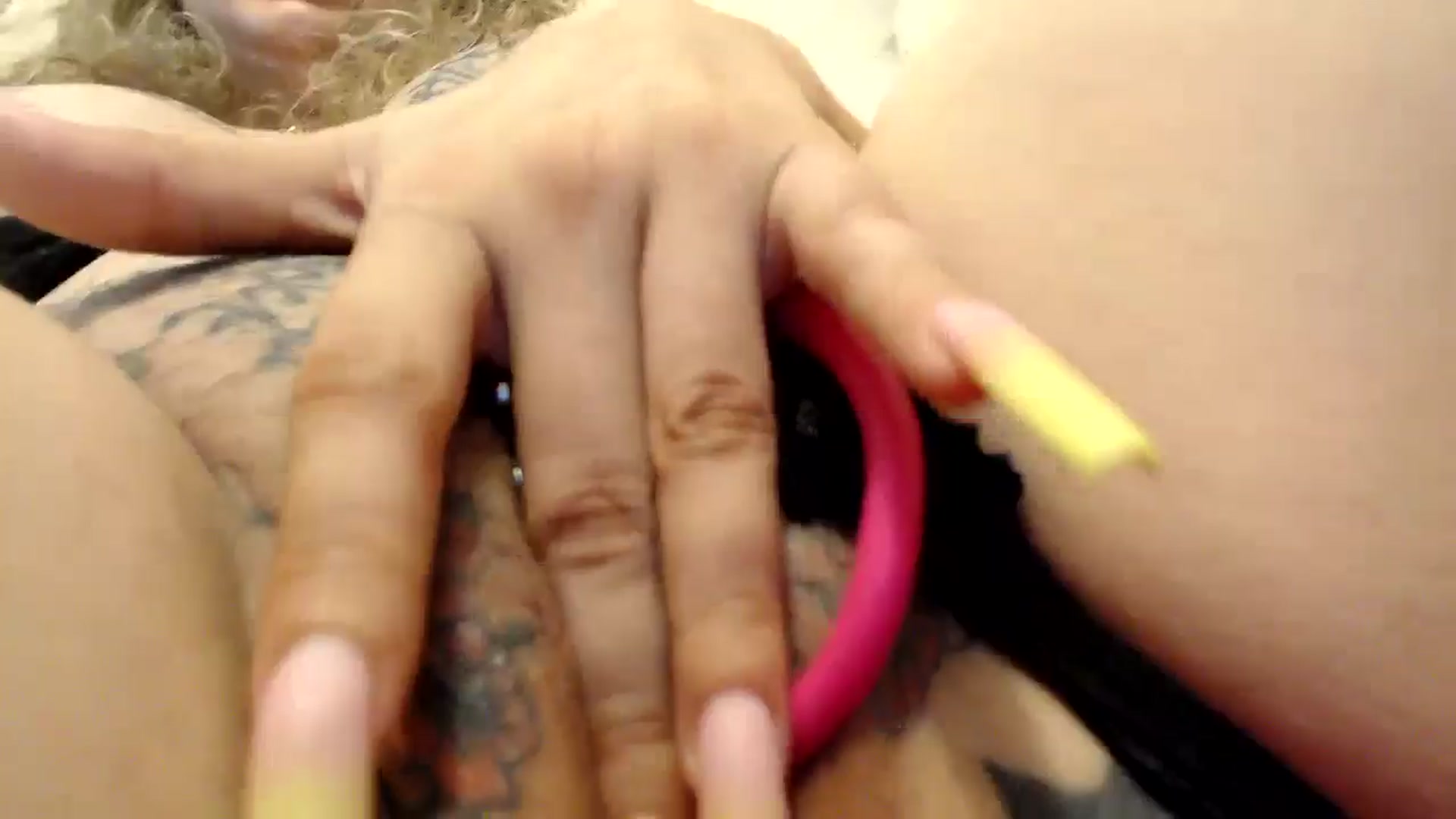 Gallery image thumbnail from MissDivinna's myfreecams stream on, 07/23/2024, 01:34 image 3 of 20