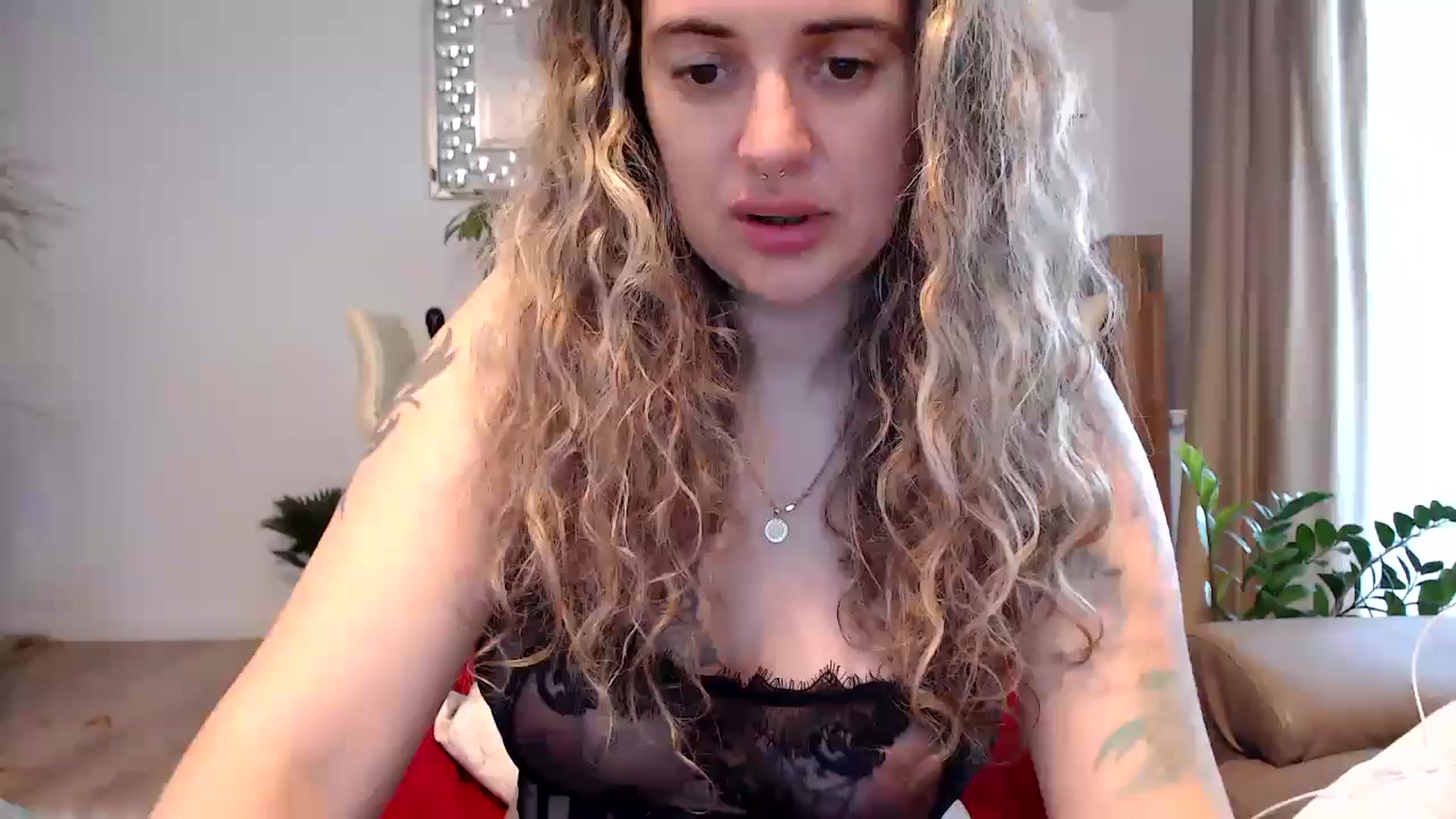 Gallery image thumbnail from MissDivinna's myfreecams stream on, 07/23/2024, 04:27 image 15 of 20