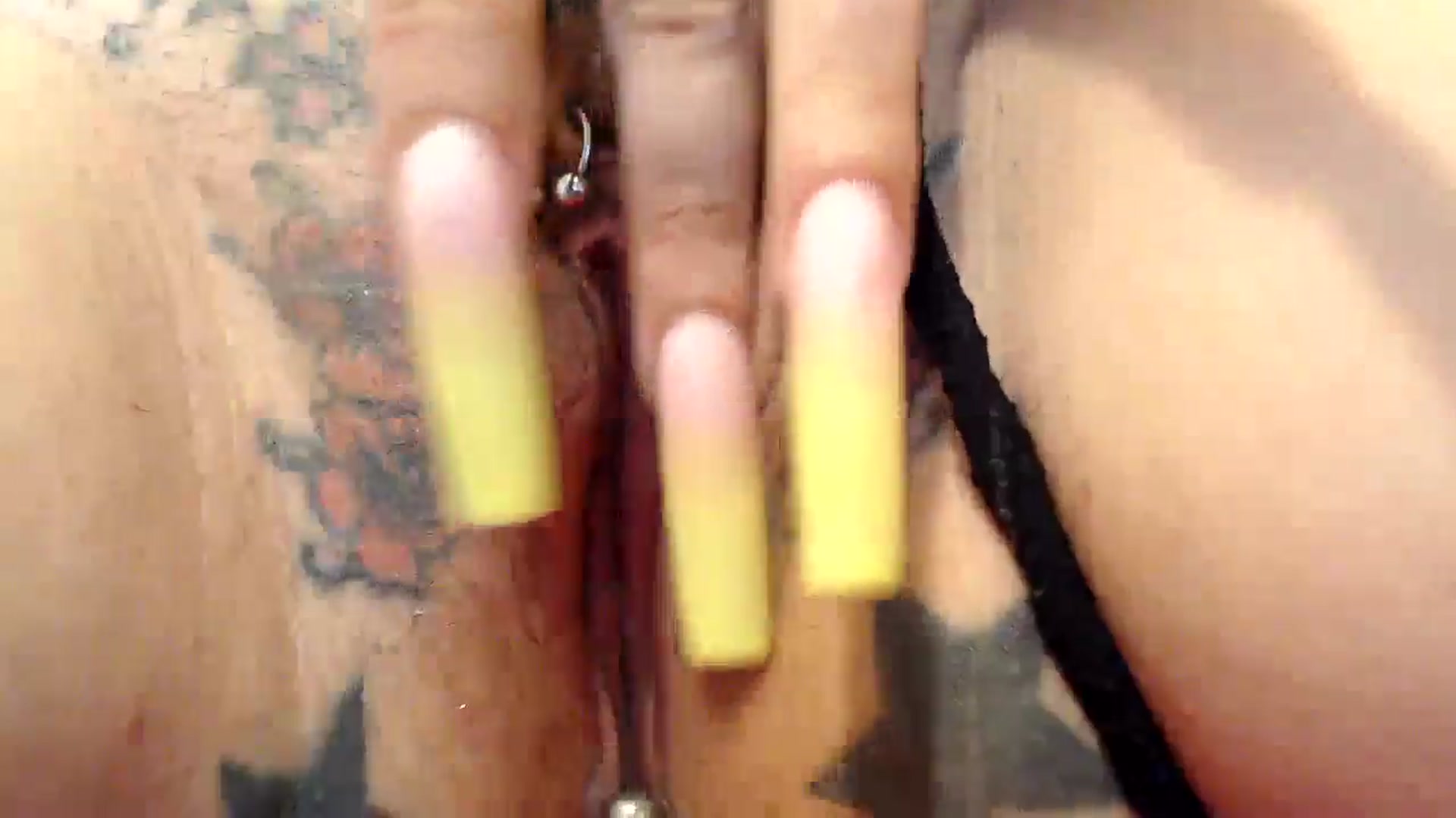 Gallery image thumbnail from MissDivinna's myfreecams stream on, 07/24/2024, 04:21 image 8 of 20
