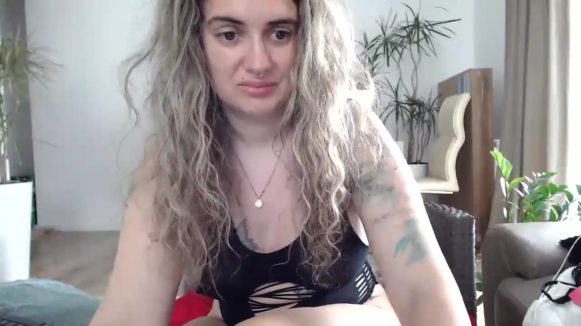 Gallery image thumbnail from MissDivinna's myfreecams stream on, 07/24/2024, 05:33 image 19 of 20