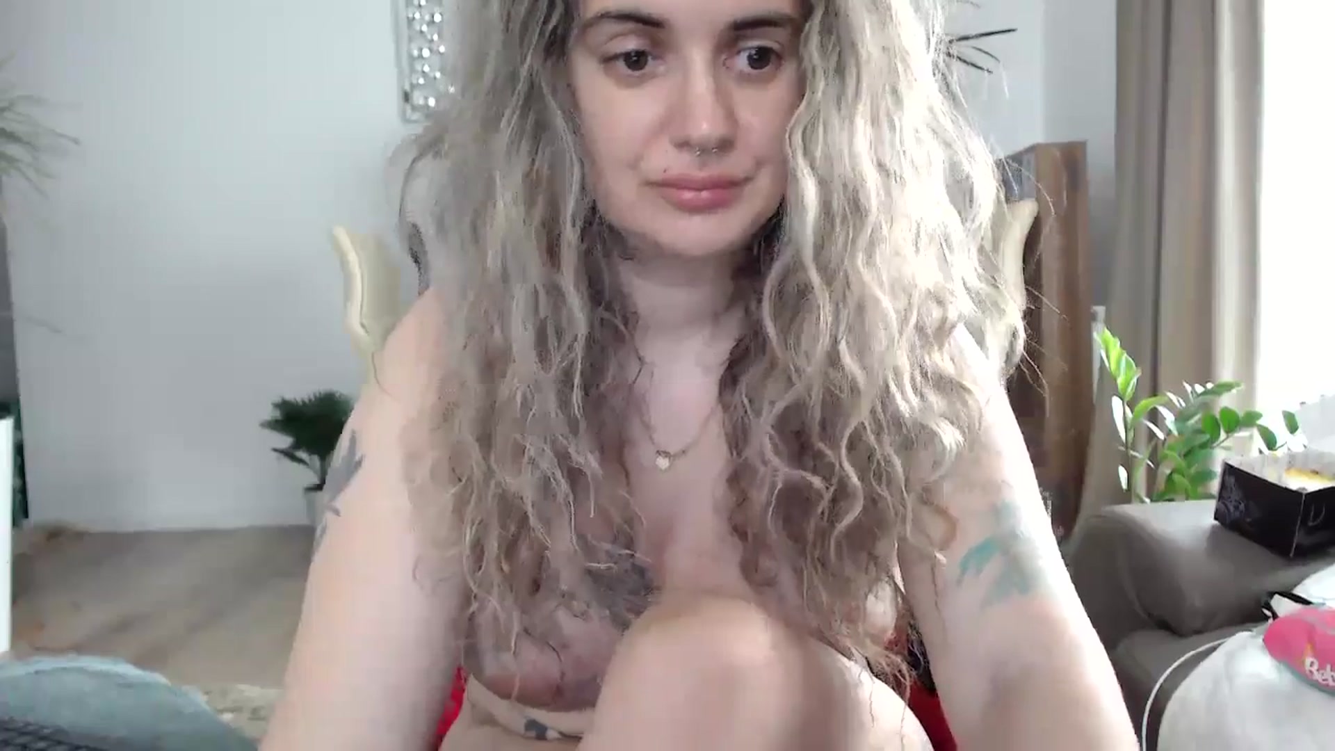 Gallery image thumbnail from MissDivinna's myfreecams stream on, 07/24/2024, 06:15 image 11 of 20